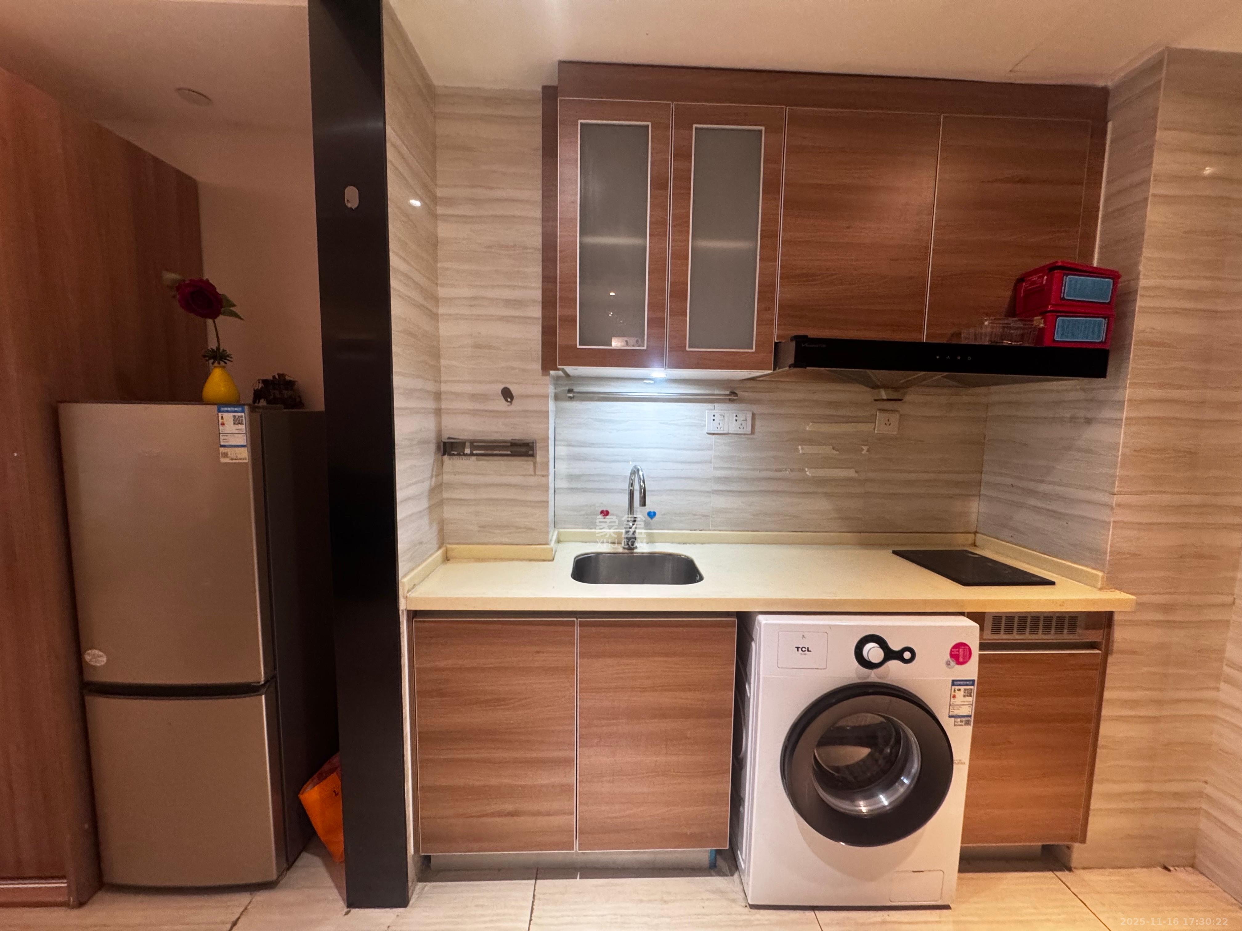 恒大国际广场  1室1厅1卫    1680.0元/月室内图