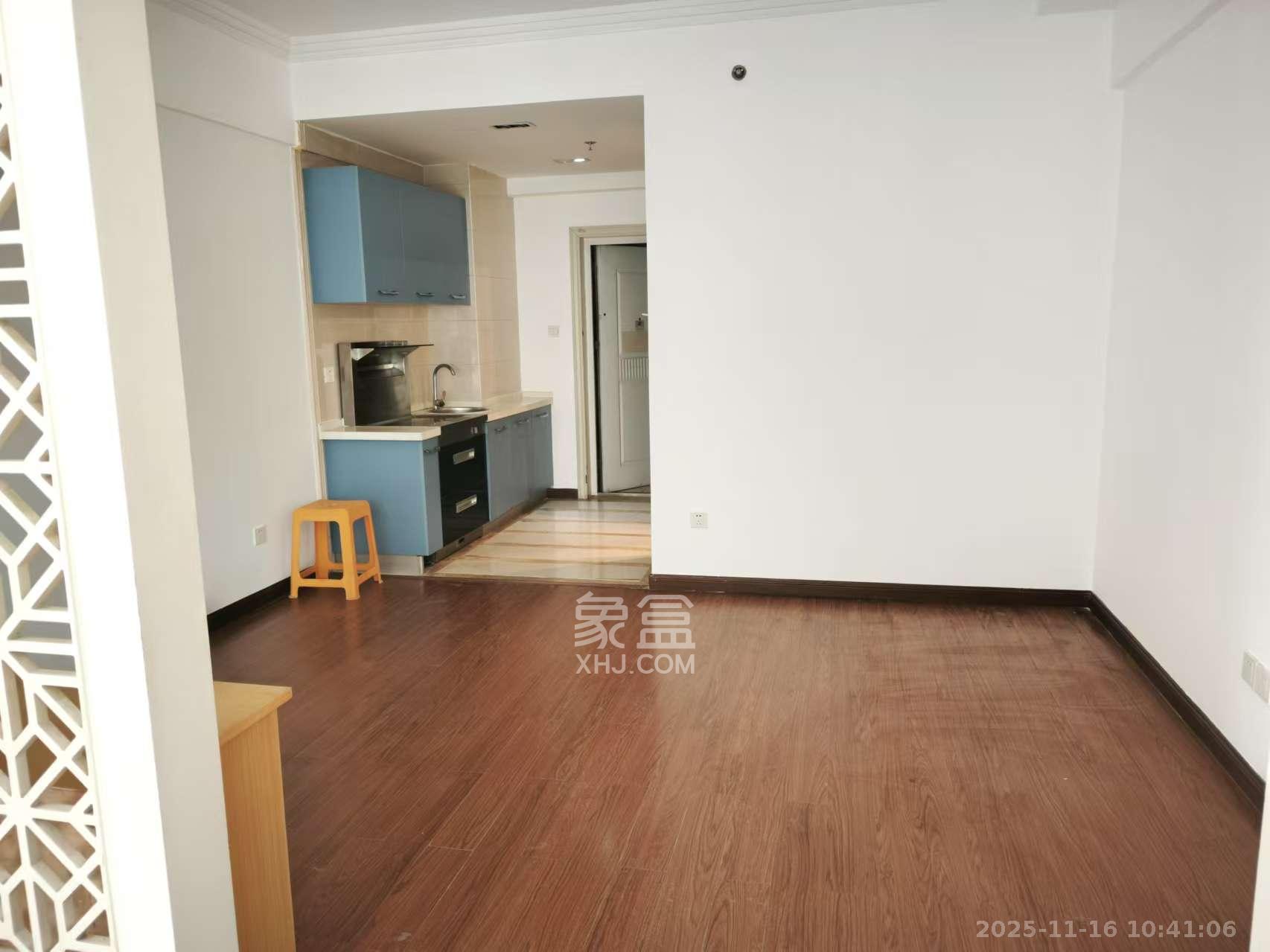 西子一间  1室1厅1卫    1600.0元/月