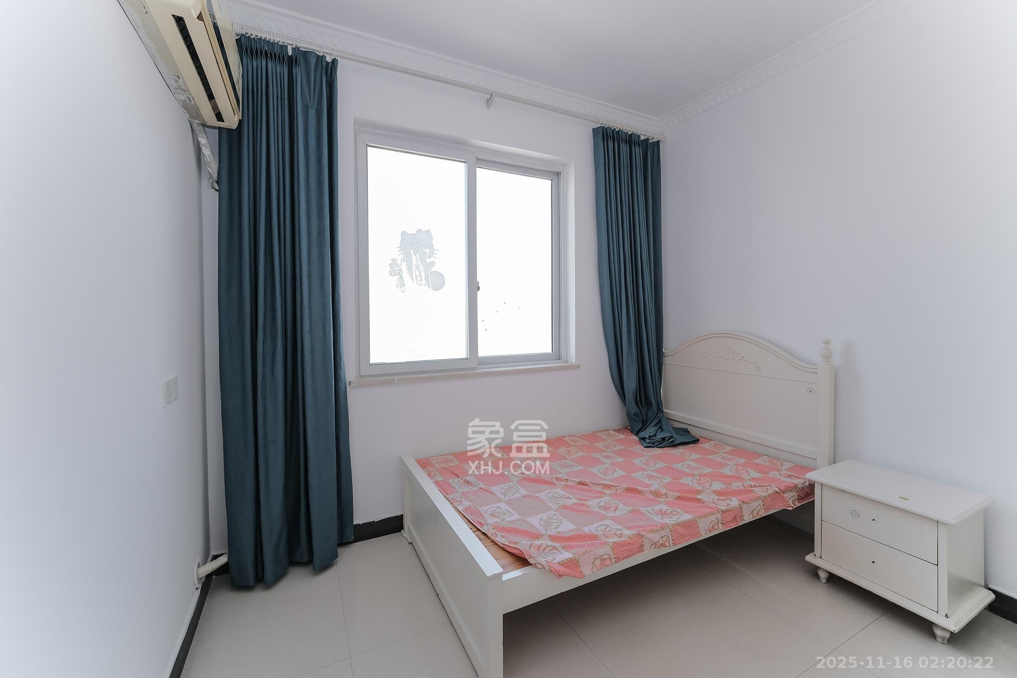 世景华庭 2室2厅1卫 42.8万 世景华庭 2室2厅1卫 42.8万卧室