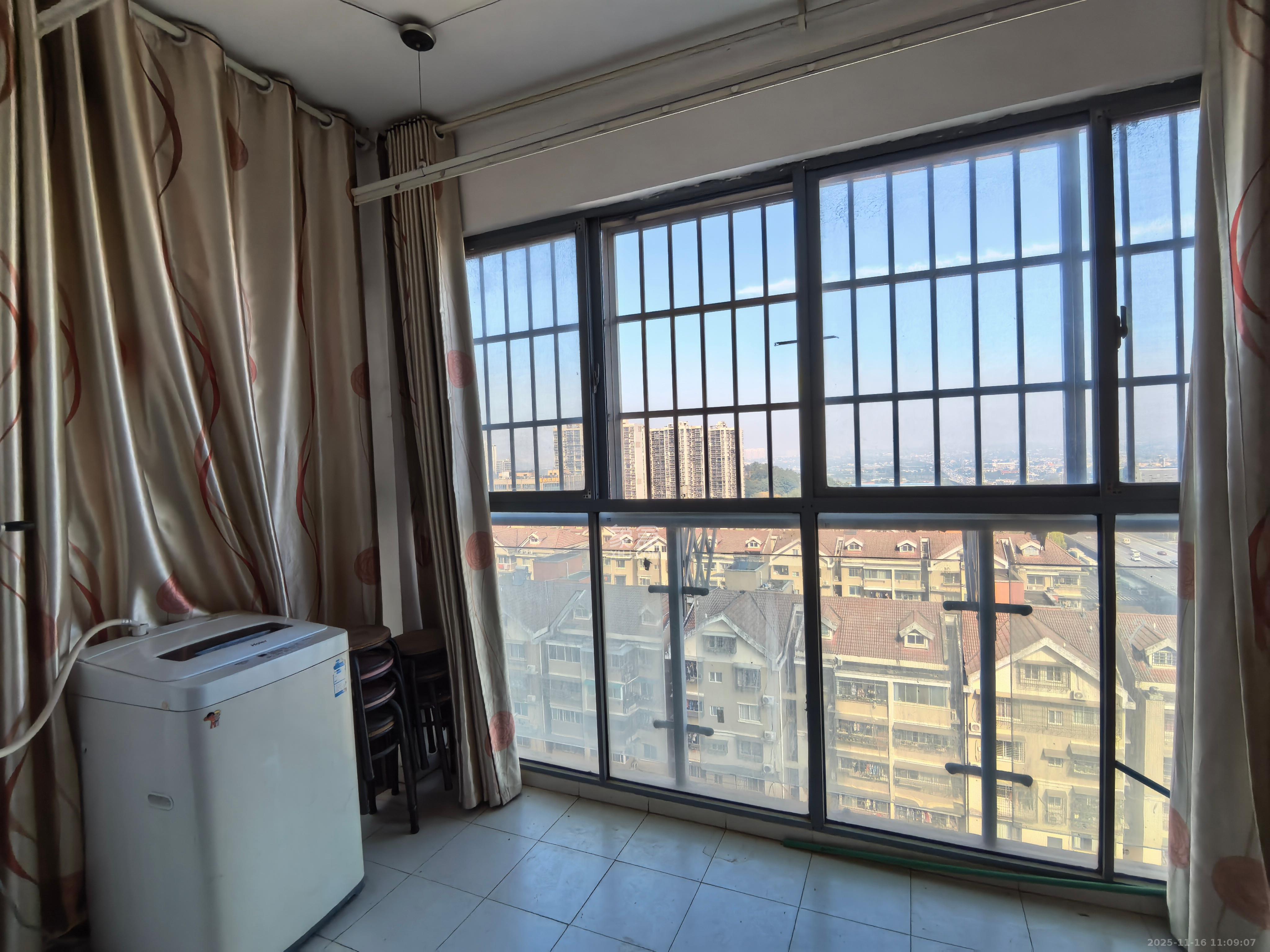 雄新水印廊桥（雄新华府）  1室0厅0卫    1400.0元/月室内图