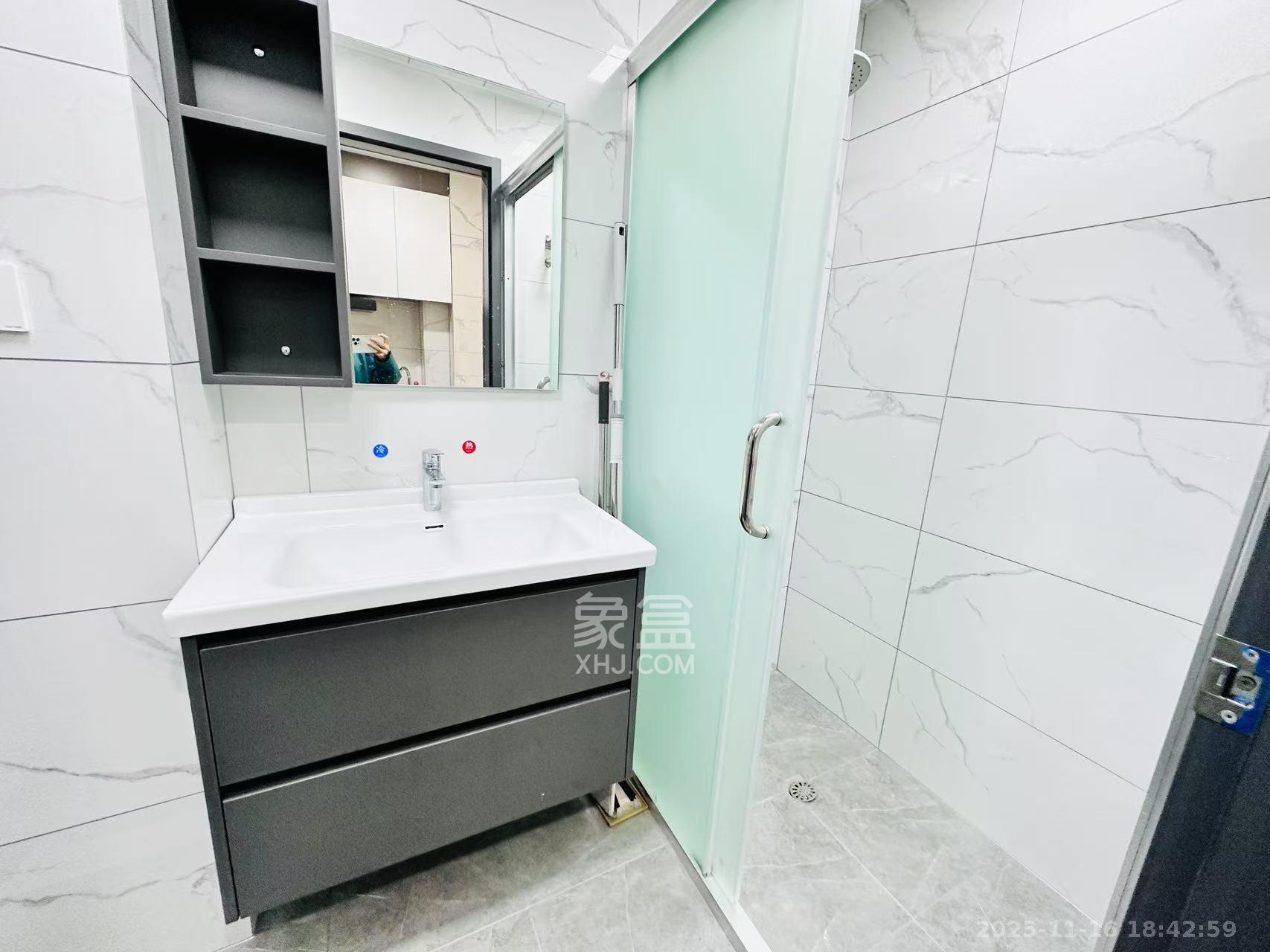 新力铂园（江山云著）  1室1厅1卫    1600.0元/月室内图