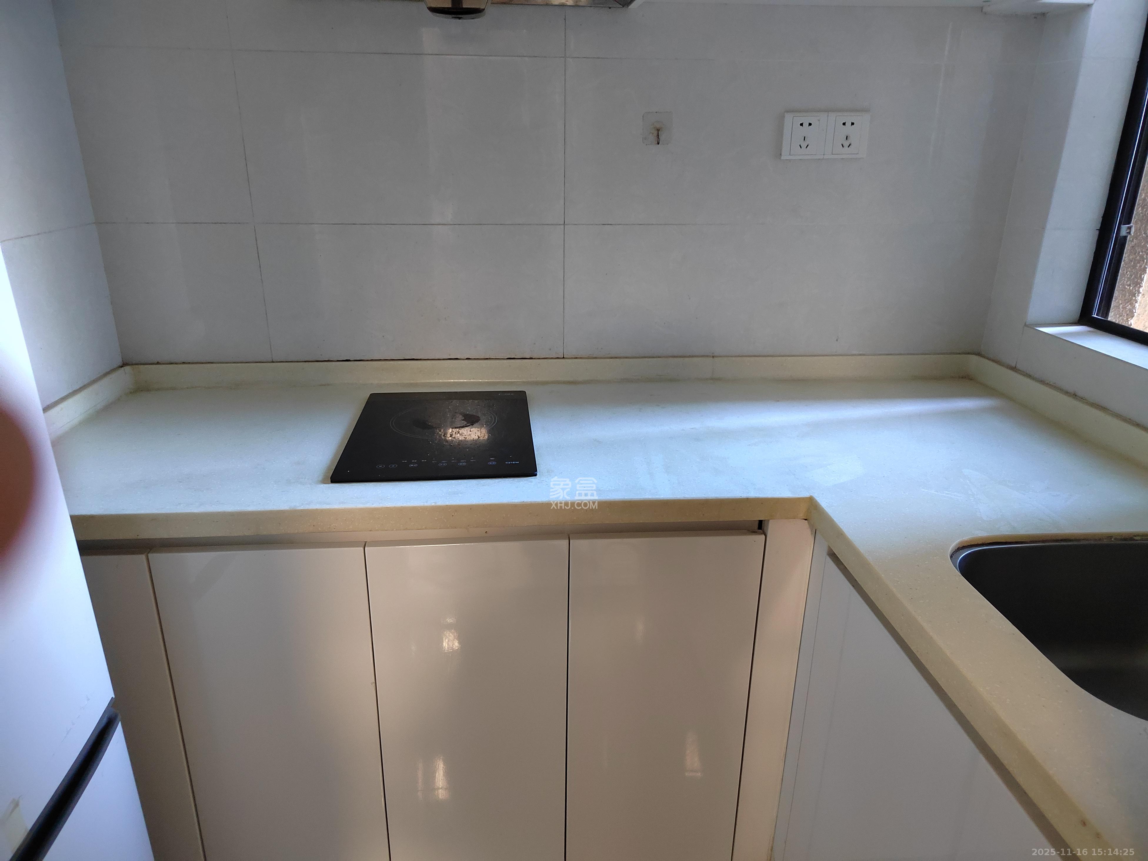 中海新城熙岸（中信新城五期）  1室1厅1卫    900.0元/月室内图