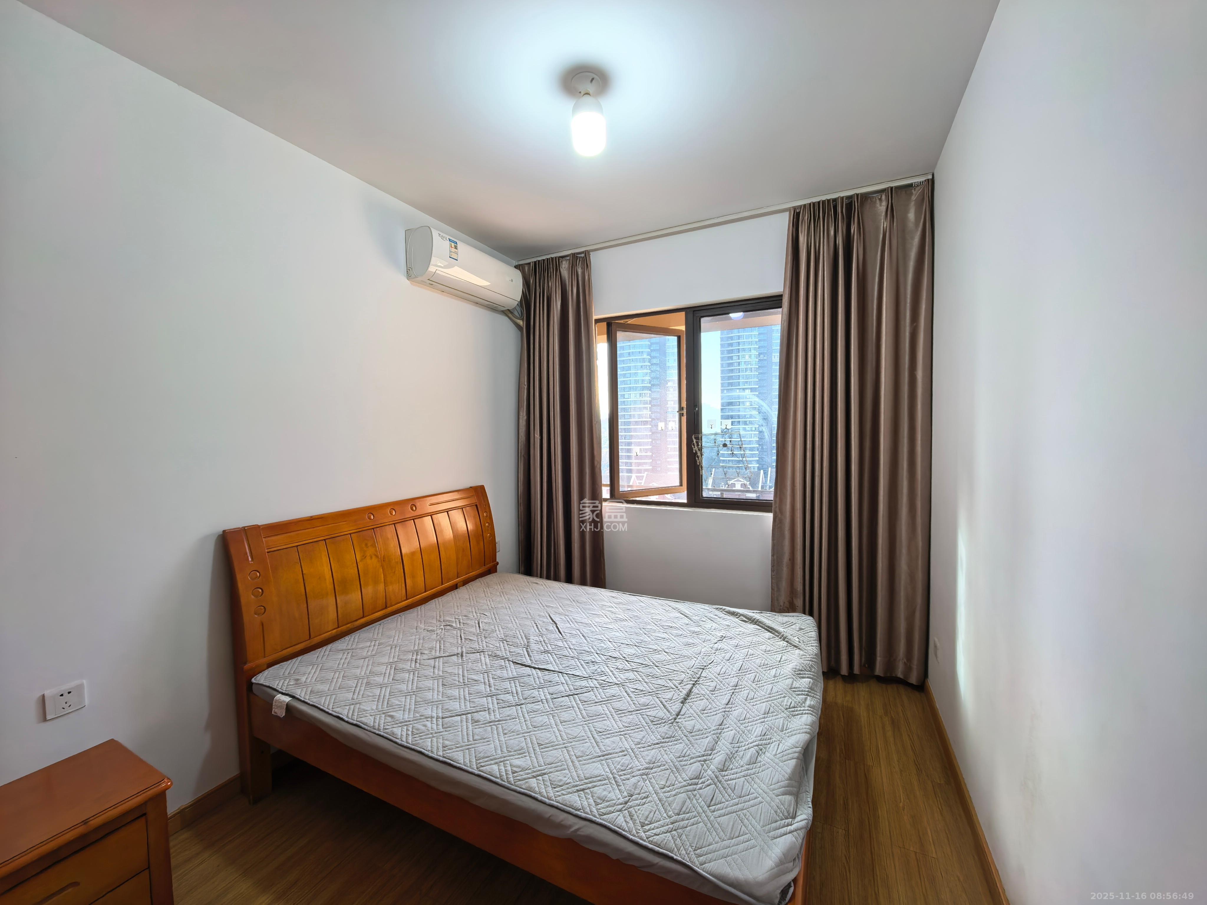 旭辉国际广场（永升商业广场）  4室2厅2卫    3500.0元/月室内图