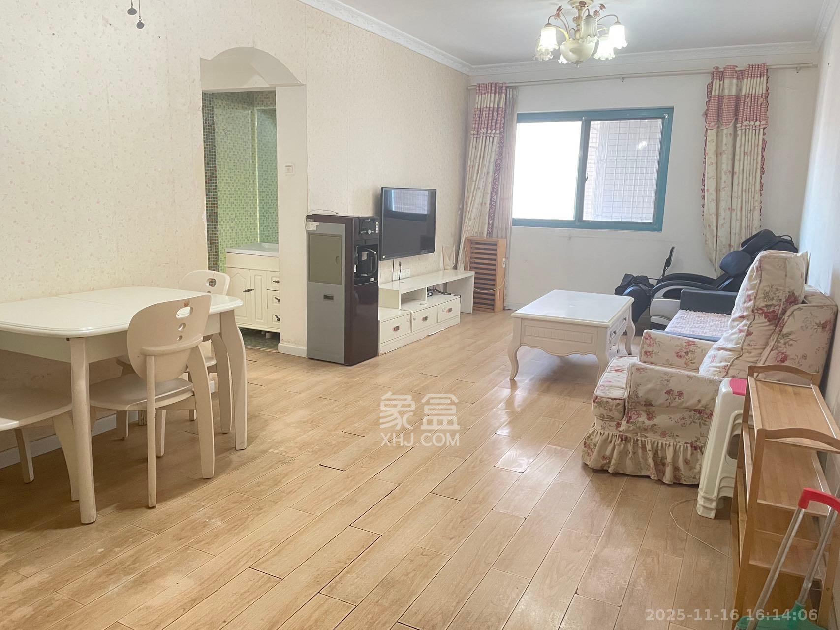 蝴蝶谷 2室1厅1卫 1380.0元/月 蝴蝶谷 2室1厅1卫 1380.0元/月室内图