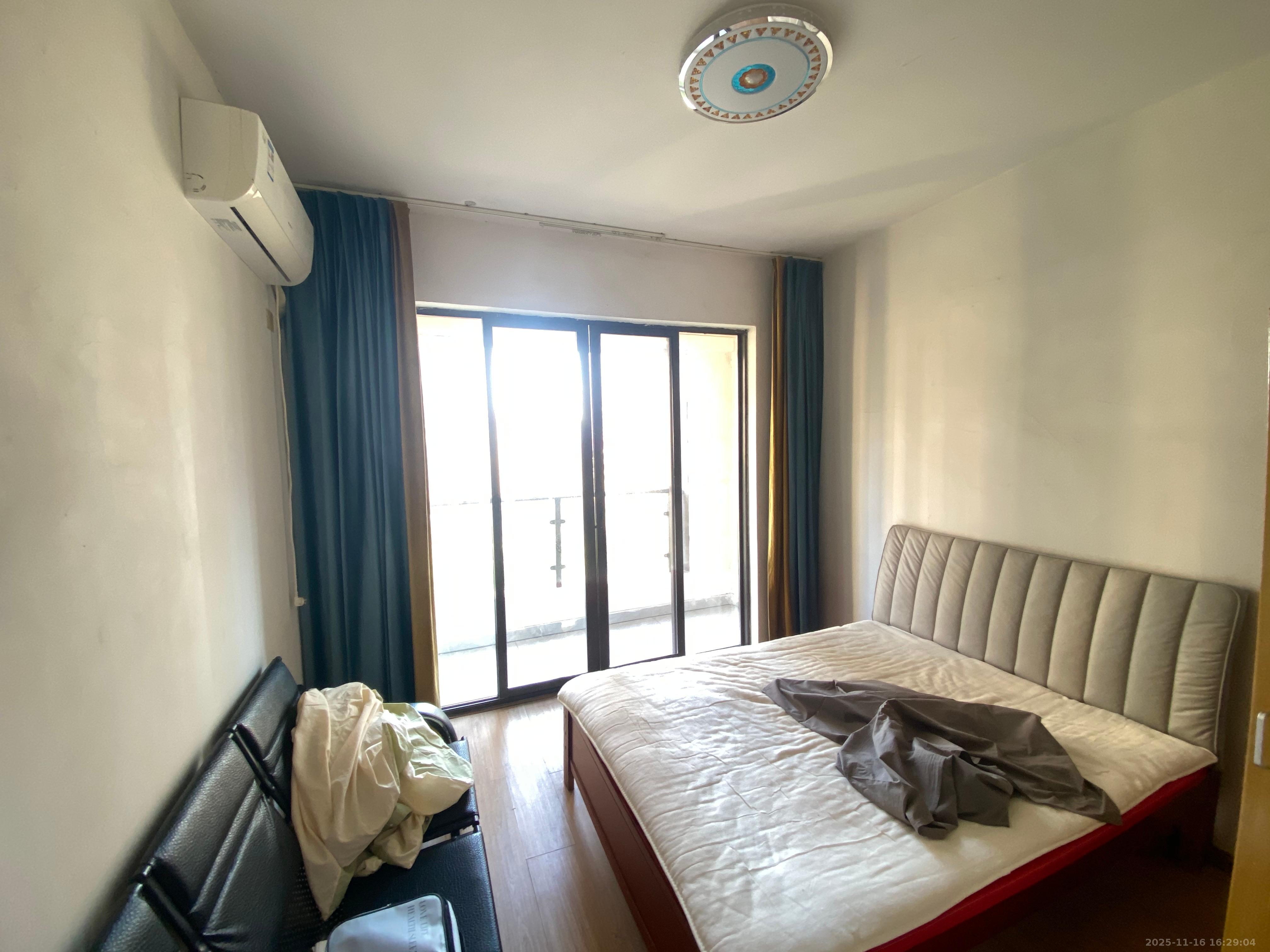 梅溪湖金茂悦（金悦雅苑）  1室2厅2卫    2700.0元/月室内图