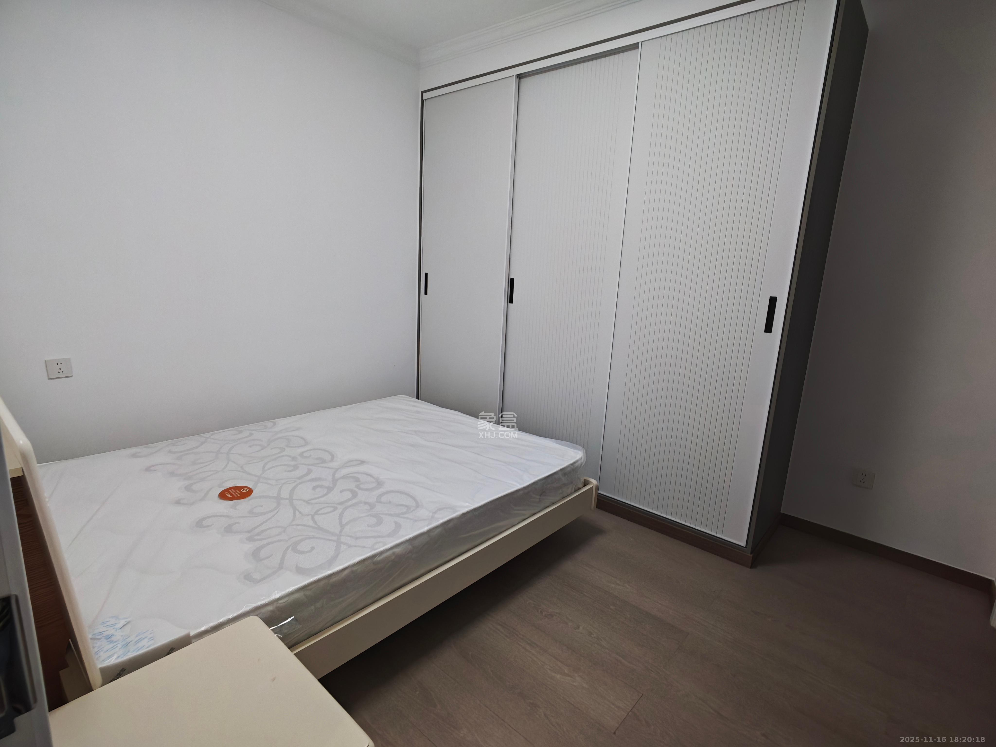 荷韵园  2室1厅1卫    1700.0元/月室内图