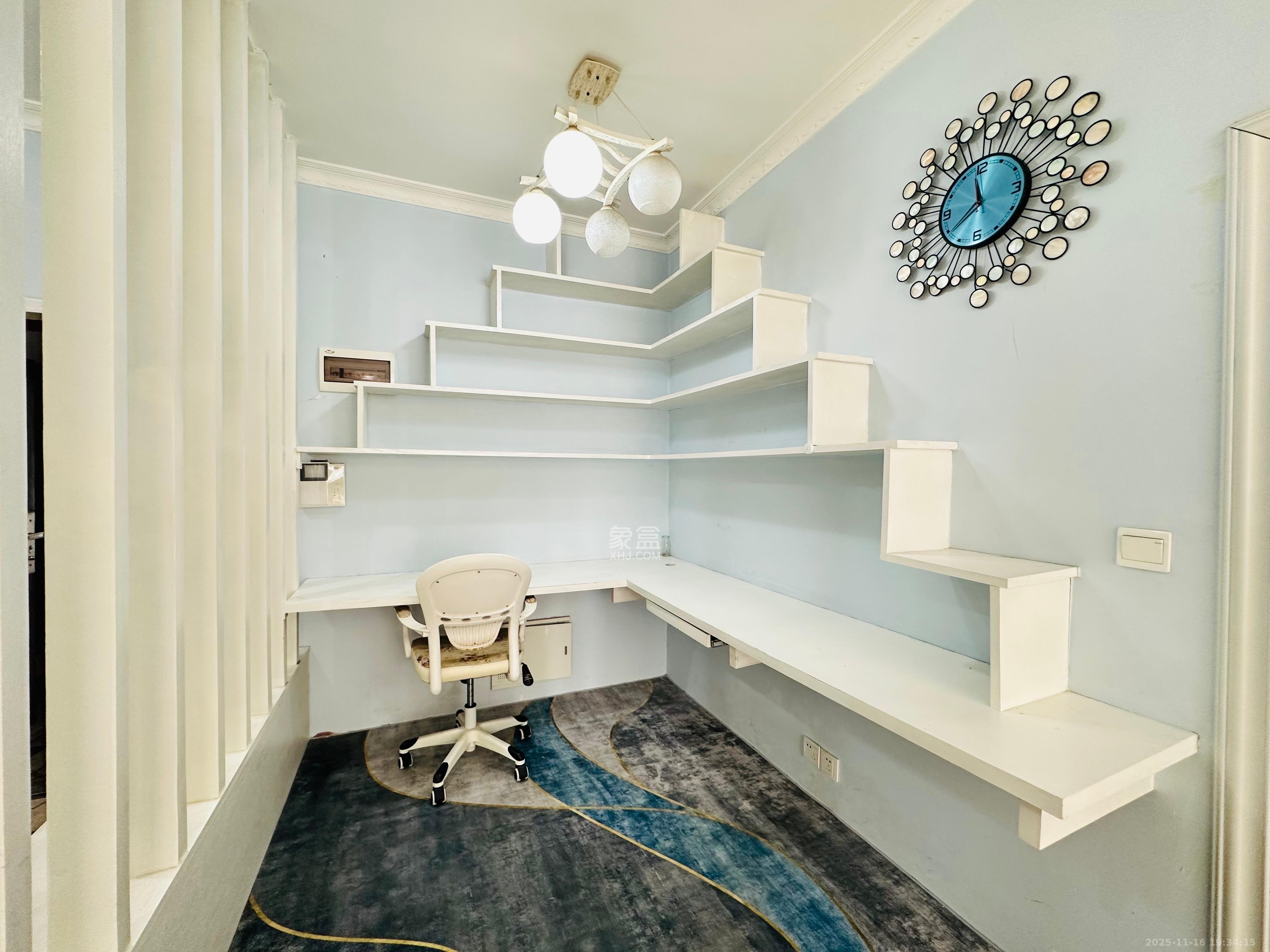 中房F联邦  2室2厅1卫    2600.0元/月室内图