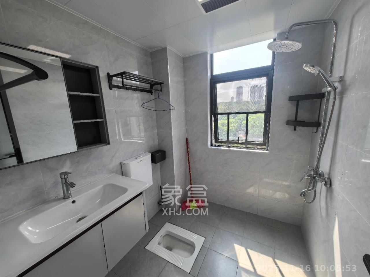 莲馨苑 2室1厅1卫 2200.0元/月 莲馨苑 2室1厅1卫 2200.0元/月室内图