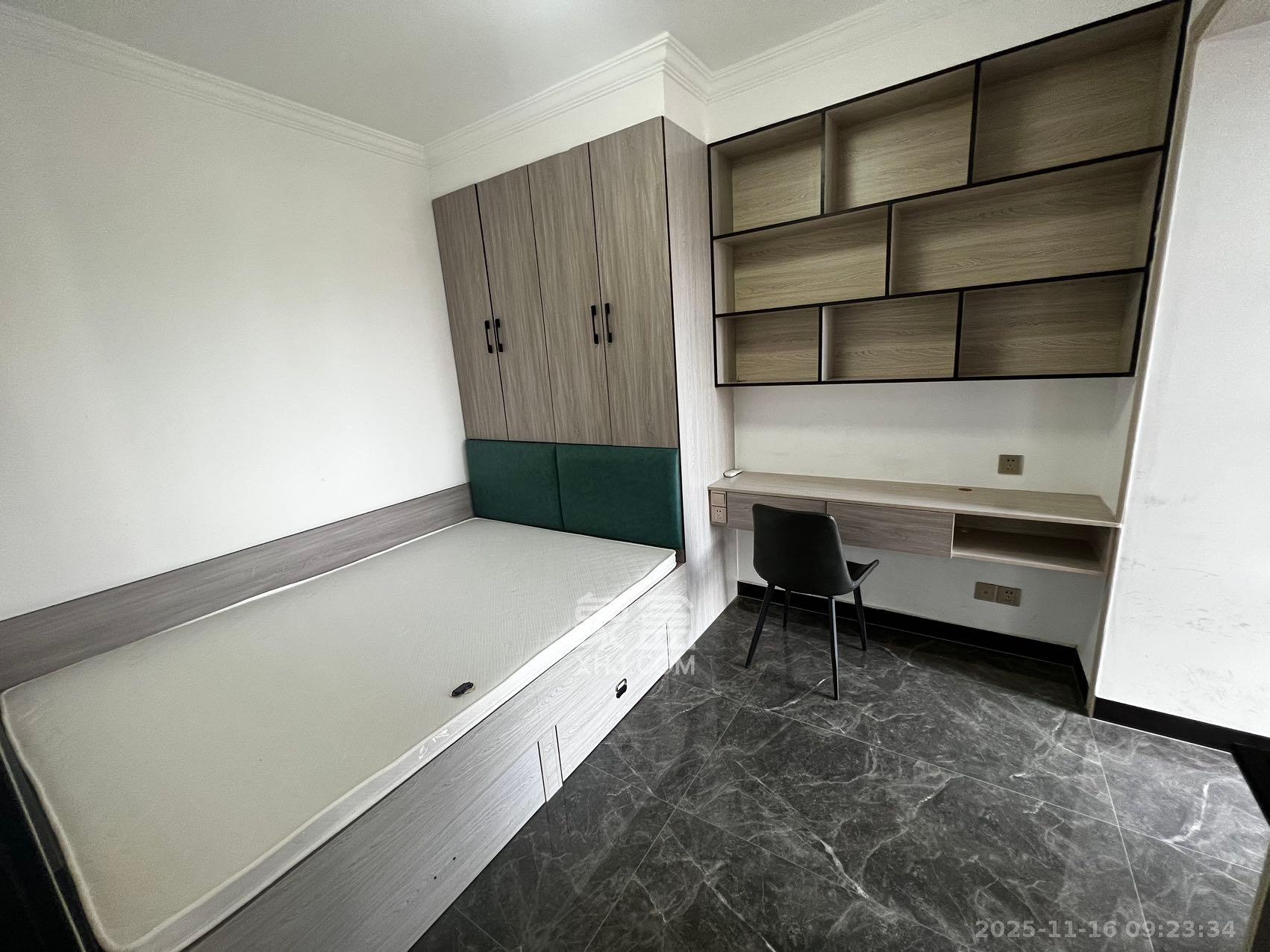 嘉雨兴园  2室1厅1卫    2800.0元/月室内图