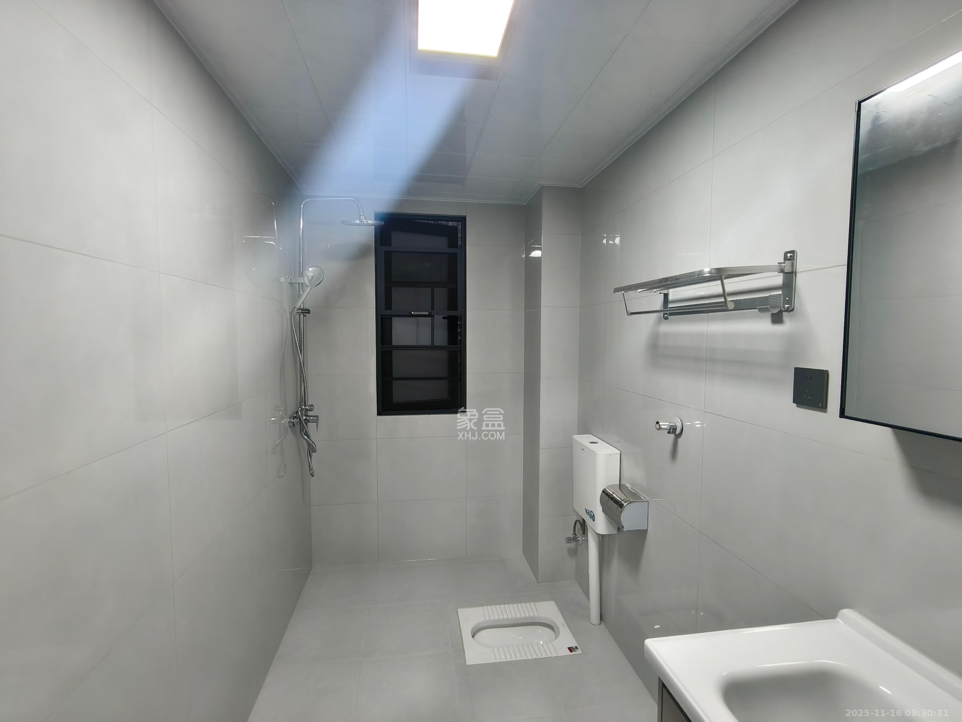 谷山景苑  1室0厅0卫    2500.0元/月室内图