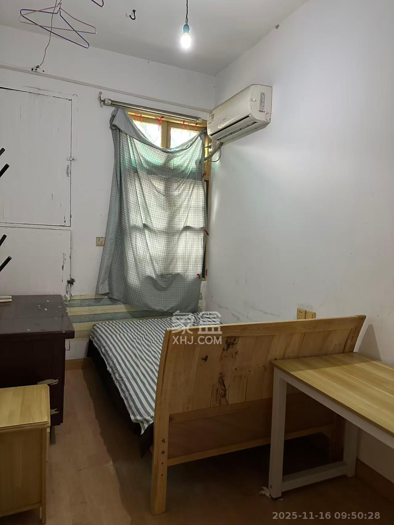 湘农桥社区  3室2厅1卫    1500.0元/月室内图