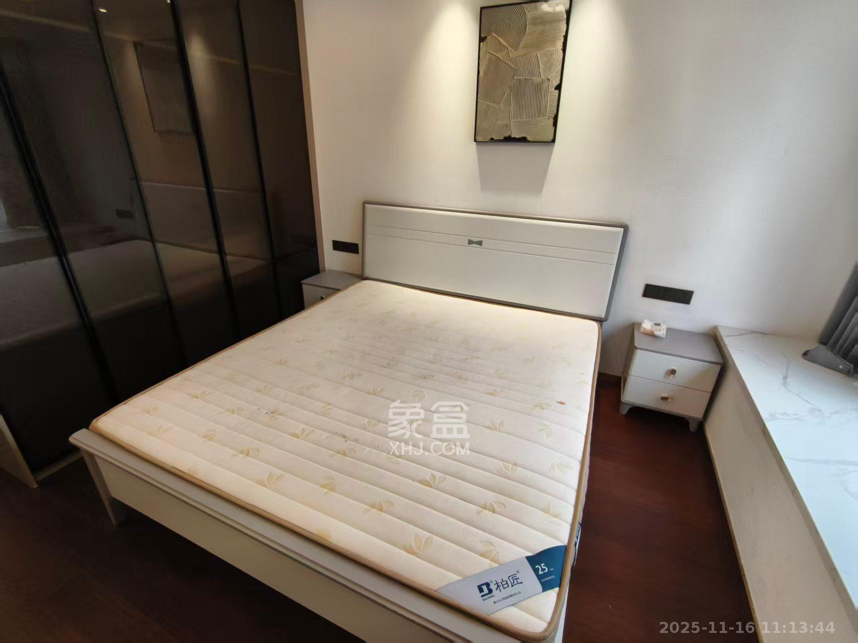 旭辉雨花郡  4室2厅2卫    4200.0元/月室内图