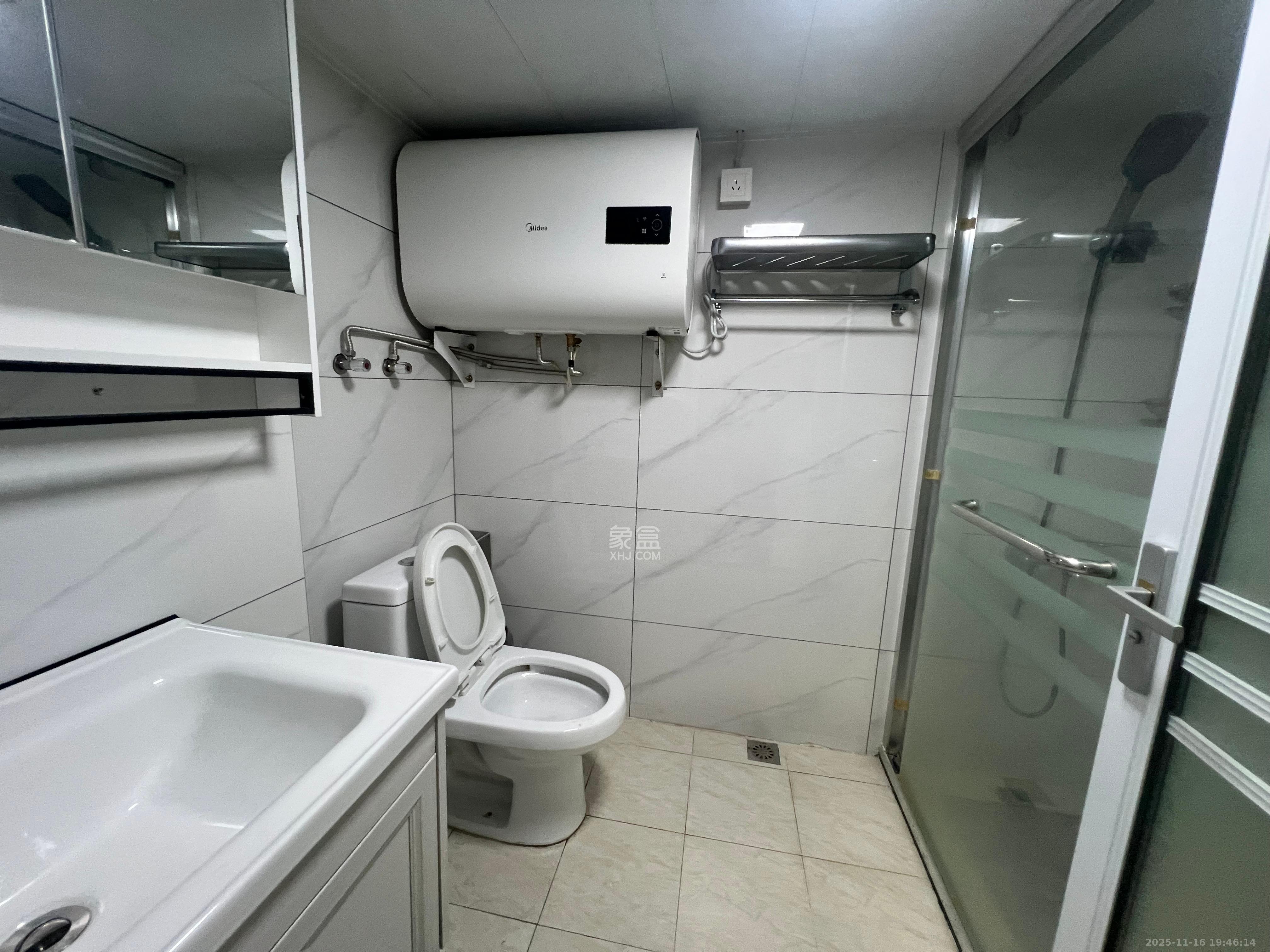 启迪协信中心  2室1厅1卫    2600.0元/月室内图