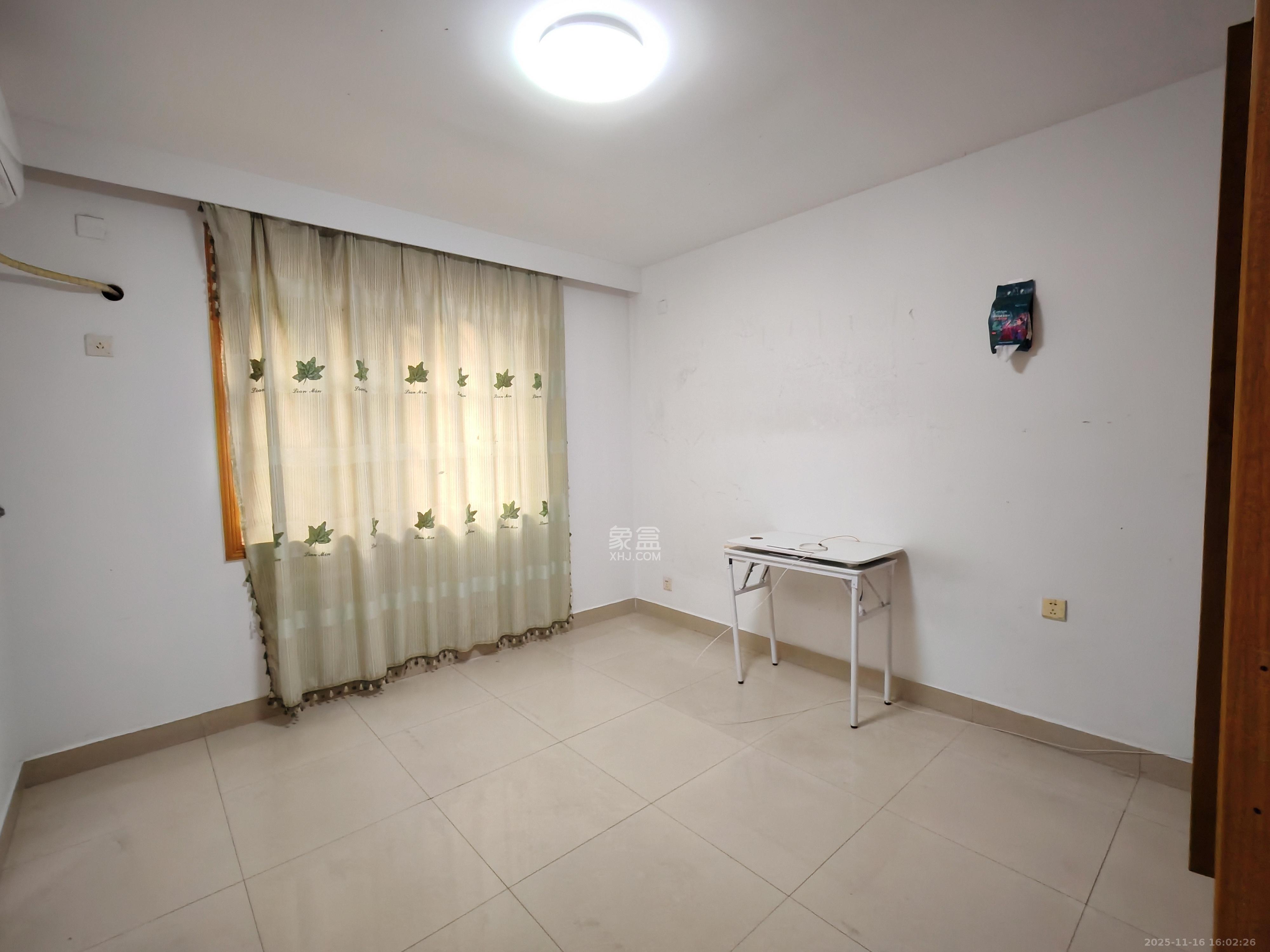 德政园 3室2厅2卫 2100.0元/月 德政园 3室2厅2卫 2100.0元/月室内图