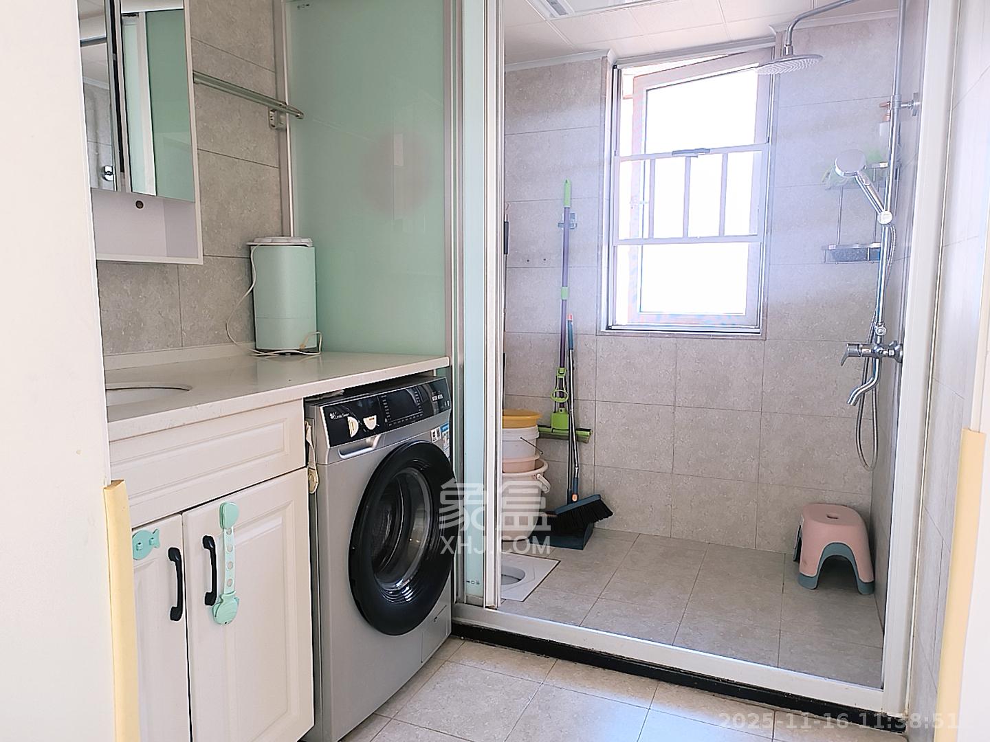 哈佛小镇（五矿哈佛小镇）  4室2厅2卫    2200.0元/月室内图