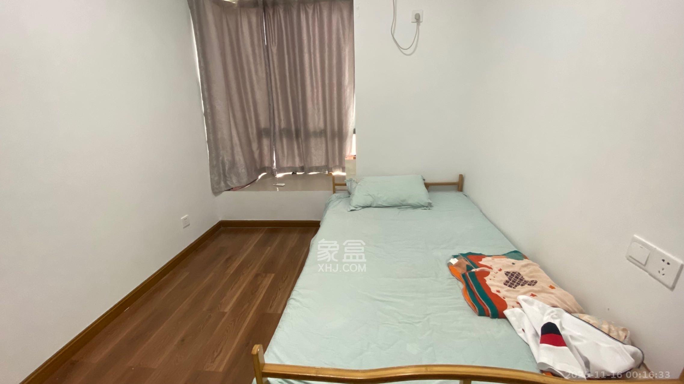 鑫远湘府华城  3室1厅1卫    2200.0元/月室内图