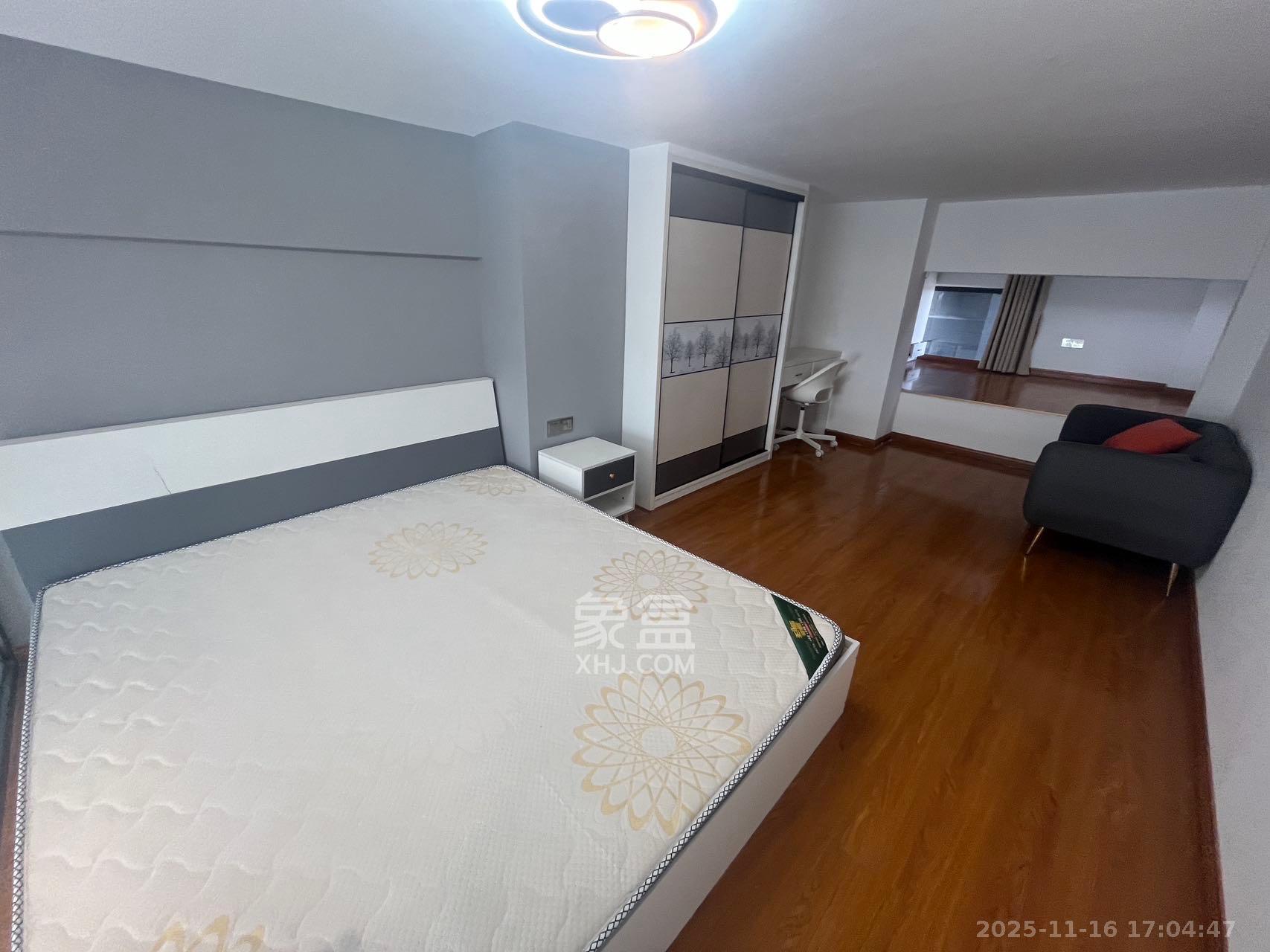 弘坤云寓 1室1厅1卫 2300.0元/月 弘坤云寓 1室1厅1卫 2300.0元/月室内图