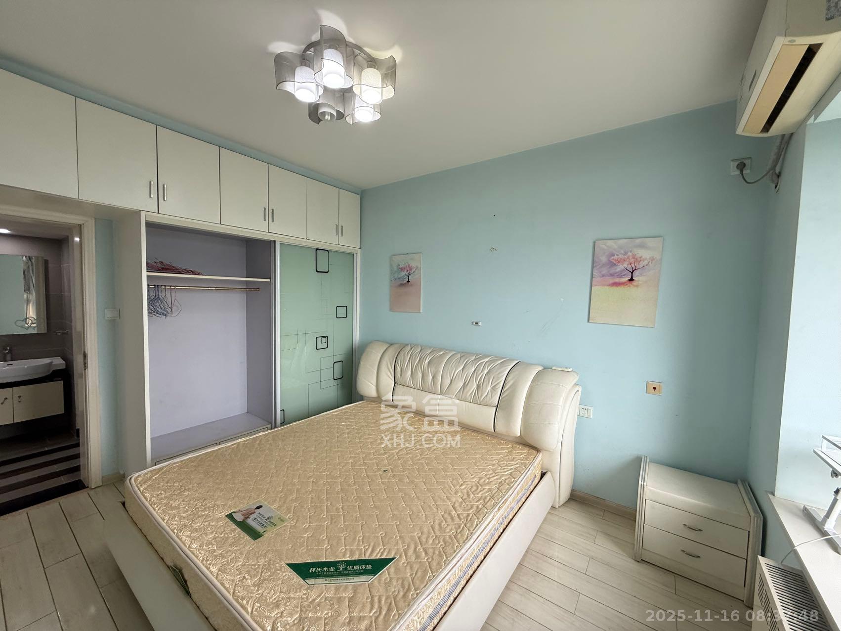 怡海星城  2室2厅1卫    1500.0元/月室内图