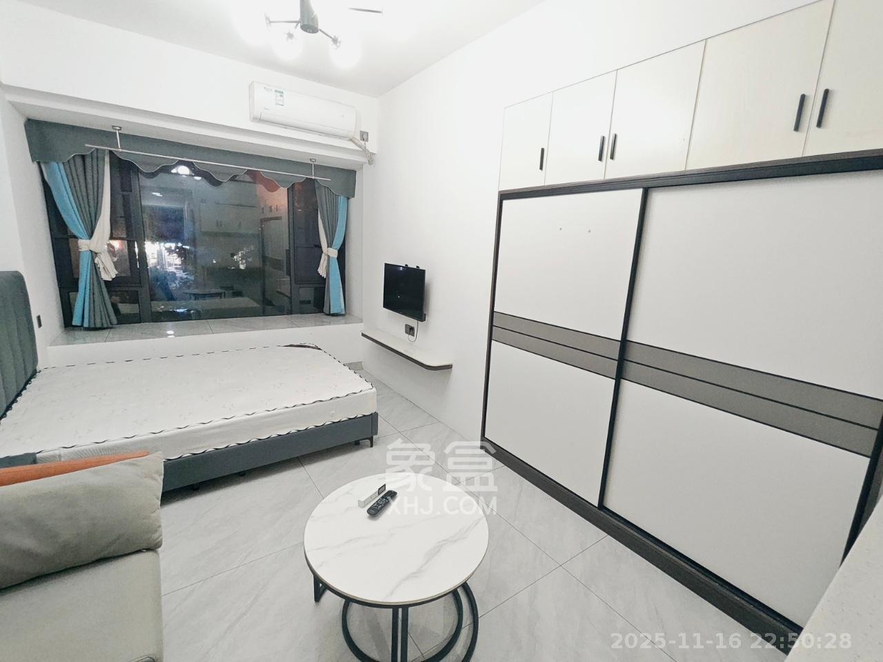 龙湖湘江星座（祺鑫星座公寓）  1室1厅1卫    1500.0元/月室内图