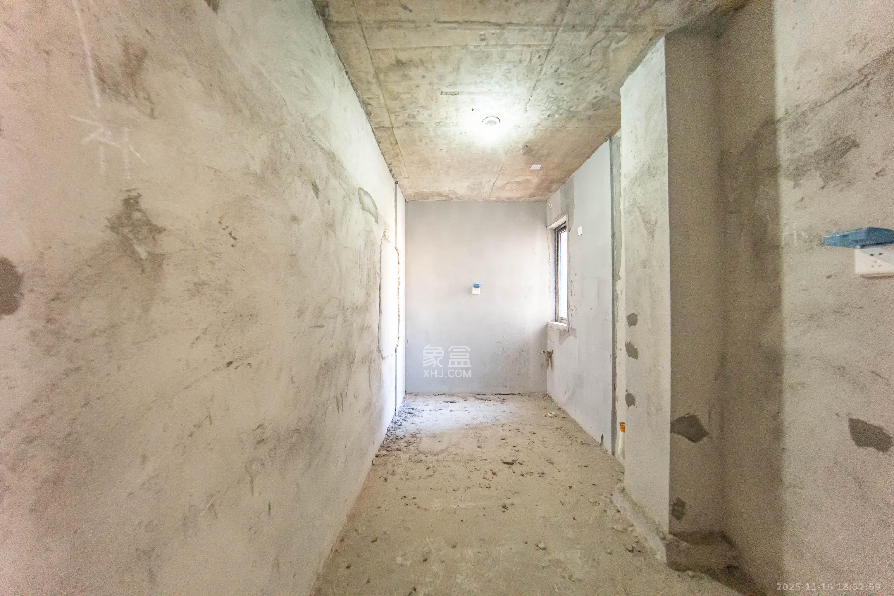 邦盛水岸御园 4室2厅2卫 72.0万 邦盛水岸御园 4室2厅2卫 72.0万厨房