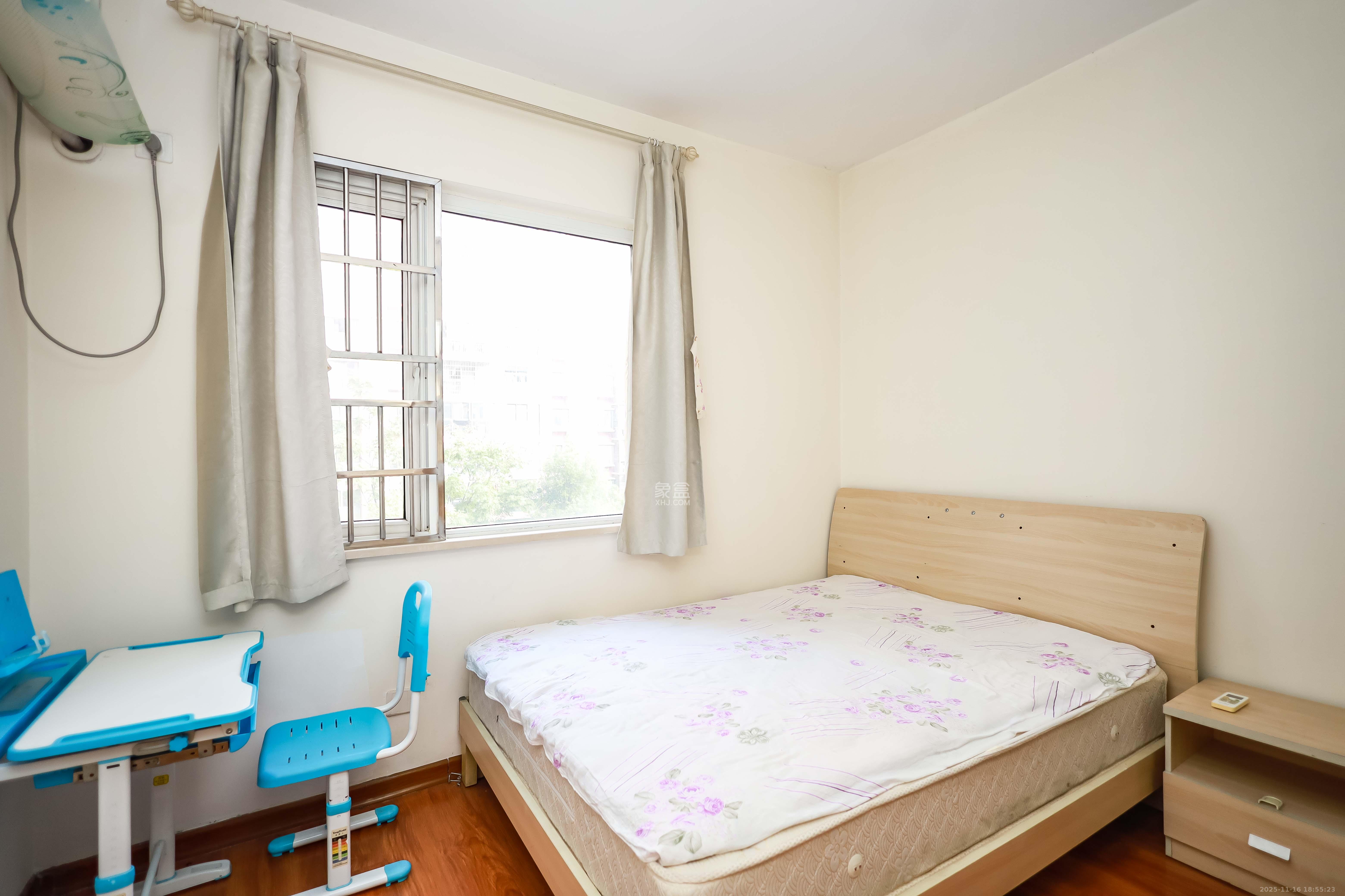 联美品格 3室2厅2卫 83.8万 联美品格 3室2厅2卫 83.8万卧室