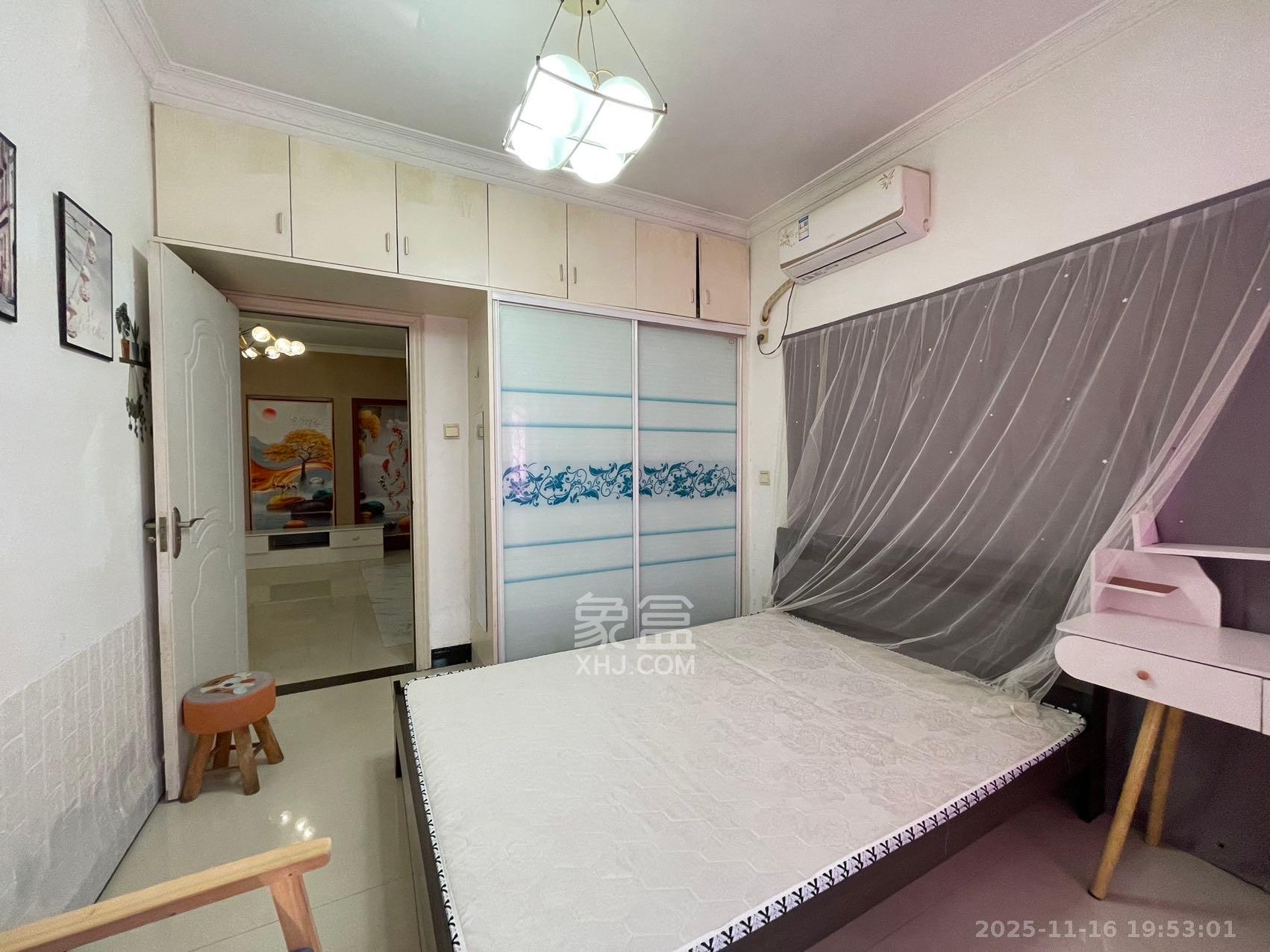 红公馆(前程丽景大厦) 3室1厅1卫 1800.0元/月 红公馆(前程丽景大厦) 3室1厅1卫 1800.0元/月室内图