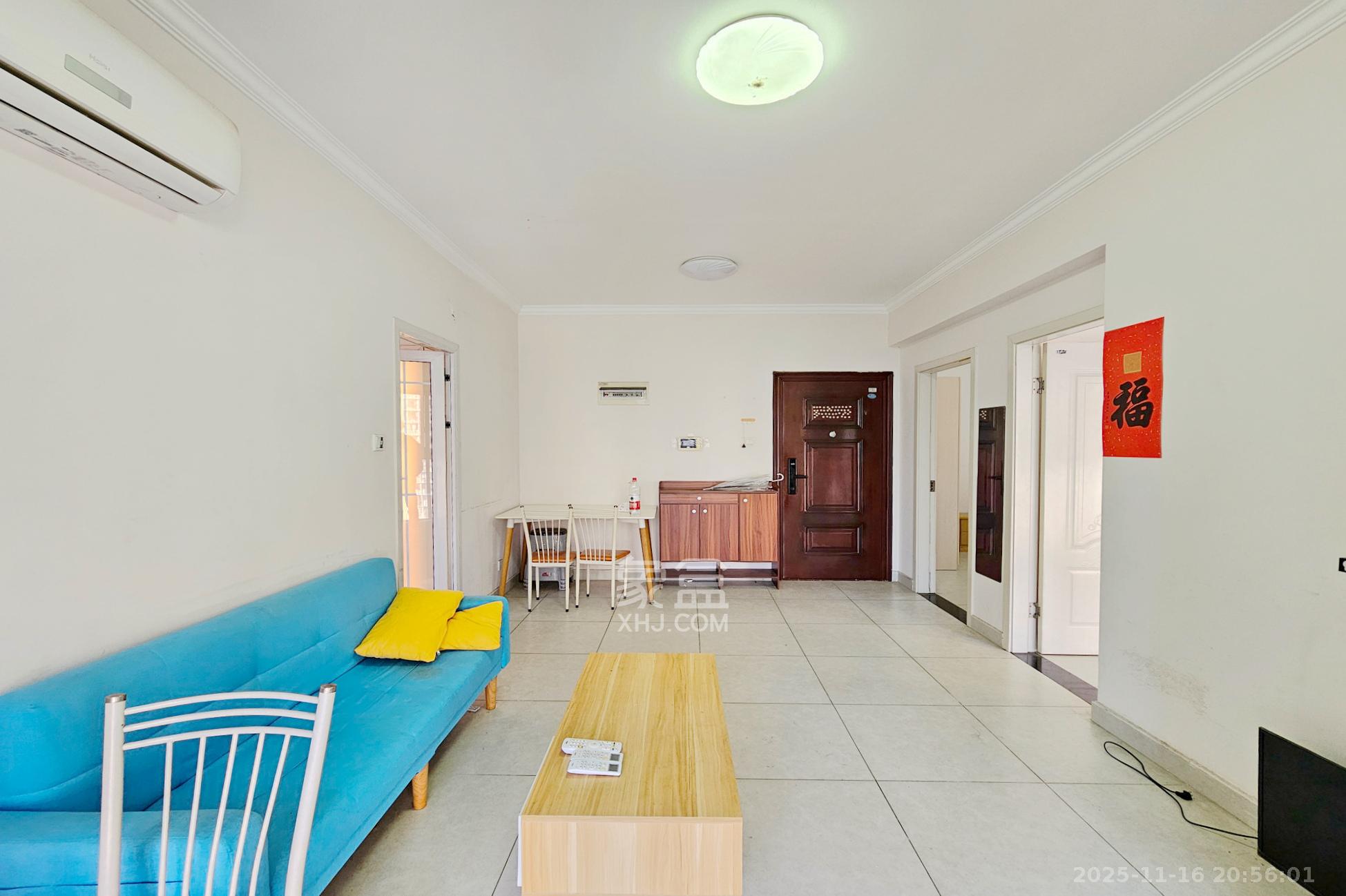 武广美誉  2室1厅1卫    58.0万客厅