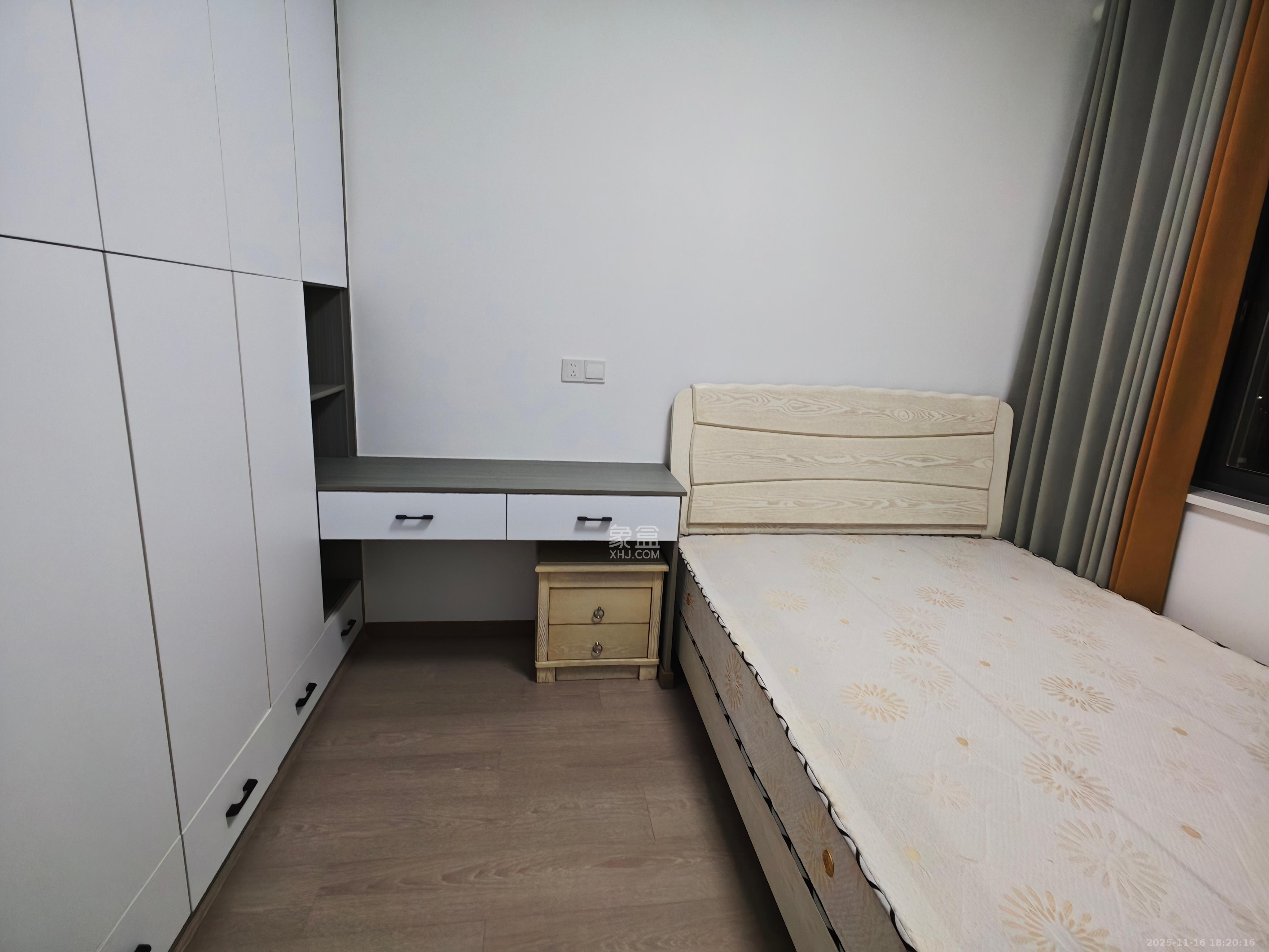 荷韵园  2室1厅1卫    1700.0元/月室内图