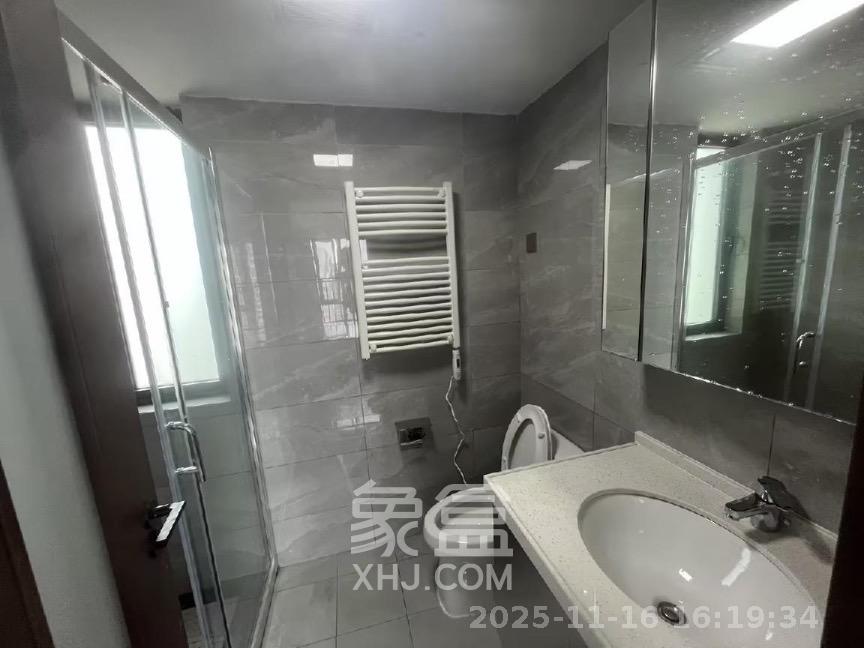 绿地长沙城际空间站（绿地新里佳苑）  4室2厅2卫    3600.0元/月室内图