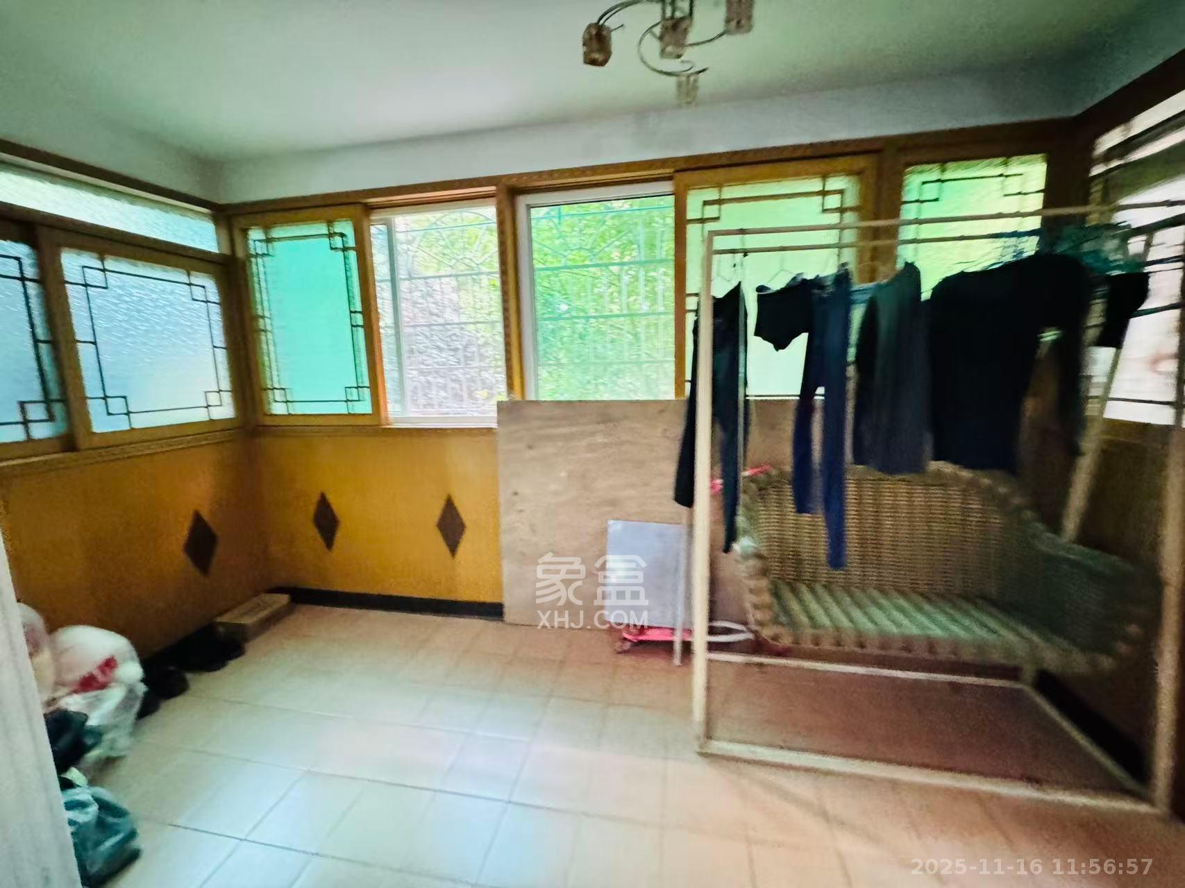 枣子园小区 3室2厅1卫 2800.0元/月 枣子园小区 3室2厅1卫 2800.0元/月室内图