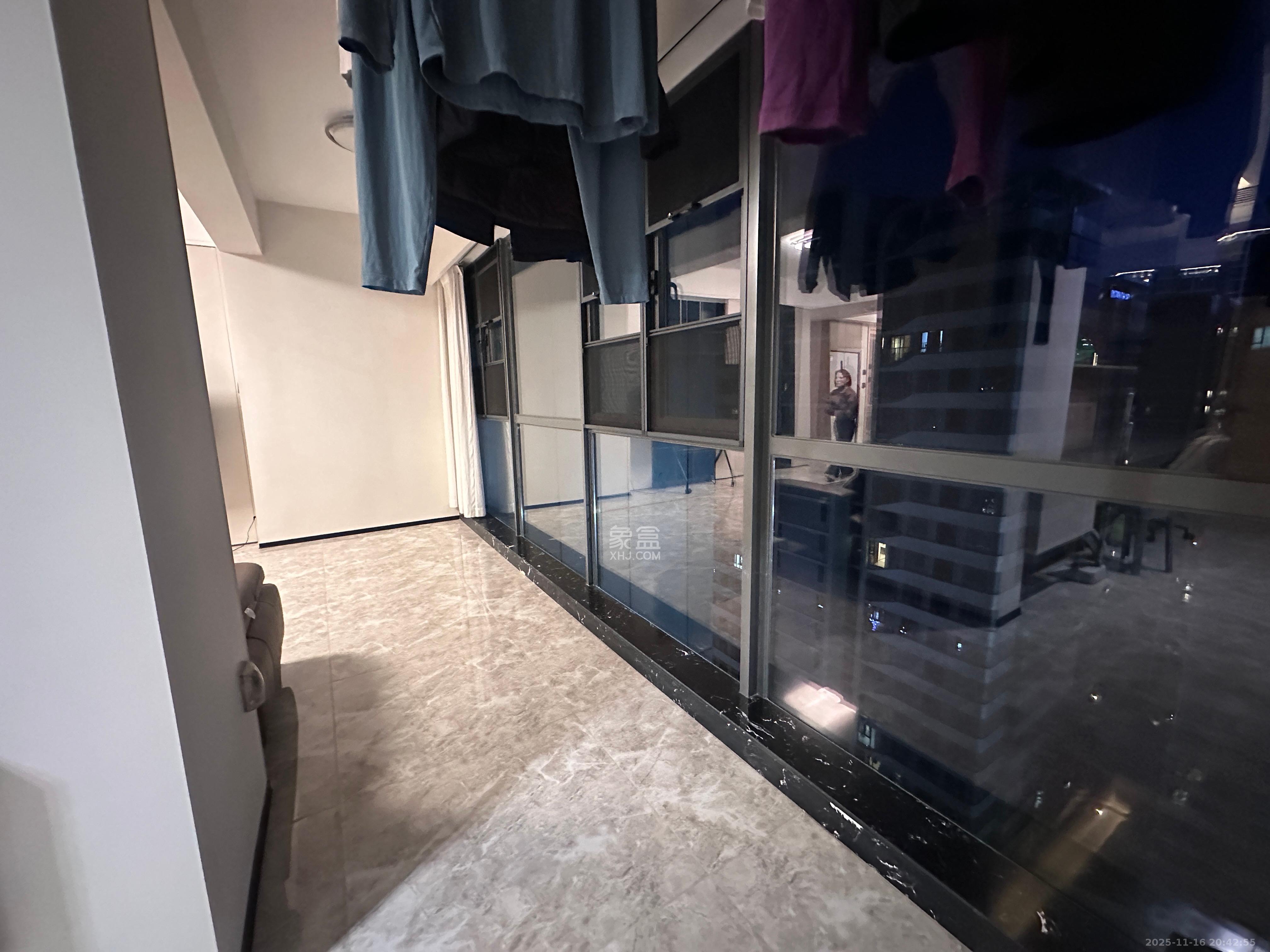 复地滨江金融中心 4室2厅2卫 6000.0元/月 复地滨江金融中心 4室2厅2卫 6000.0元/月室内图