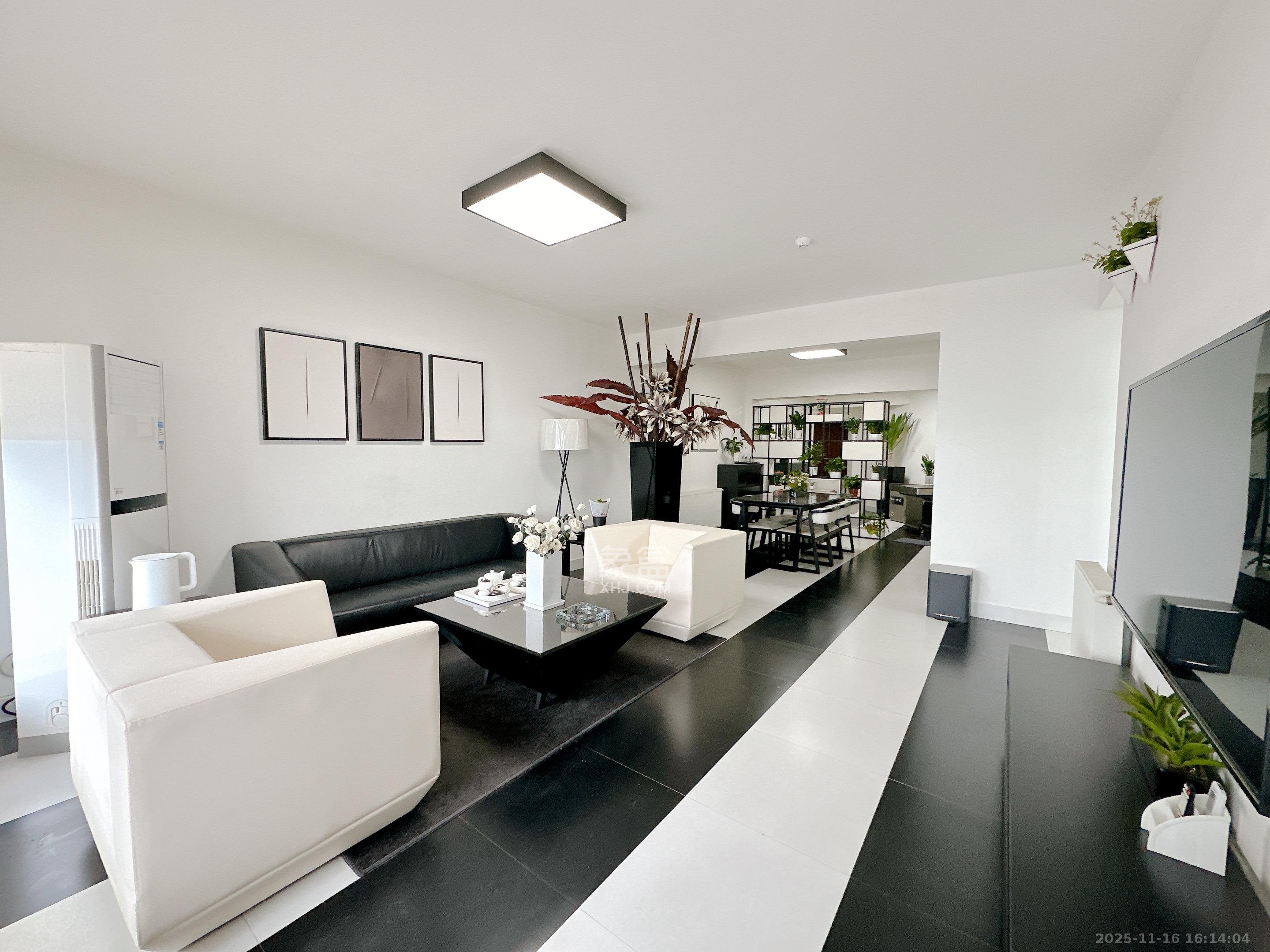 潮宗御苑  3室2厅2卫    7000.0元/月室内图