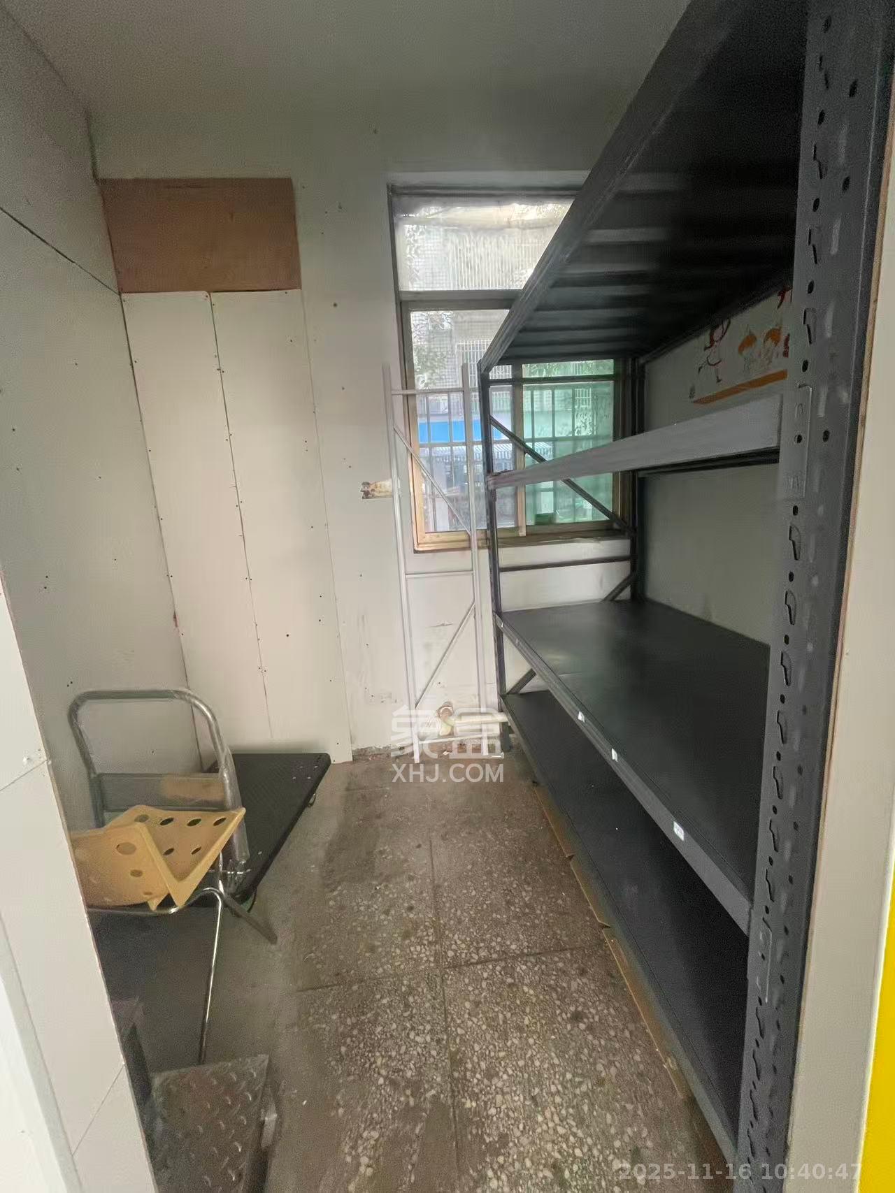 青园小区（青园社区安置房）  1室0厅0卫    3100.0元/月室内图