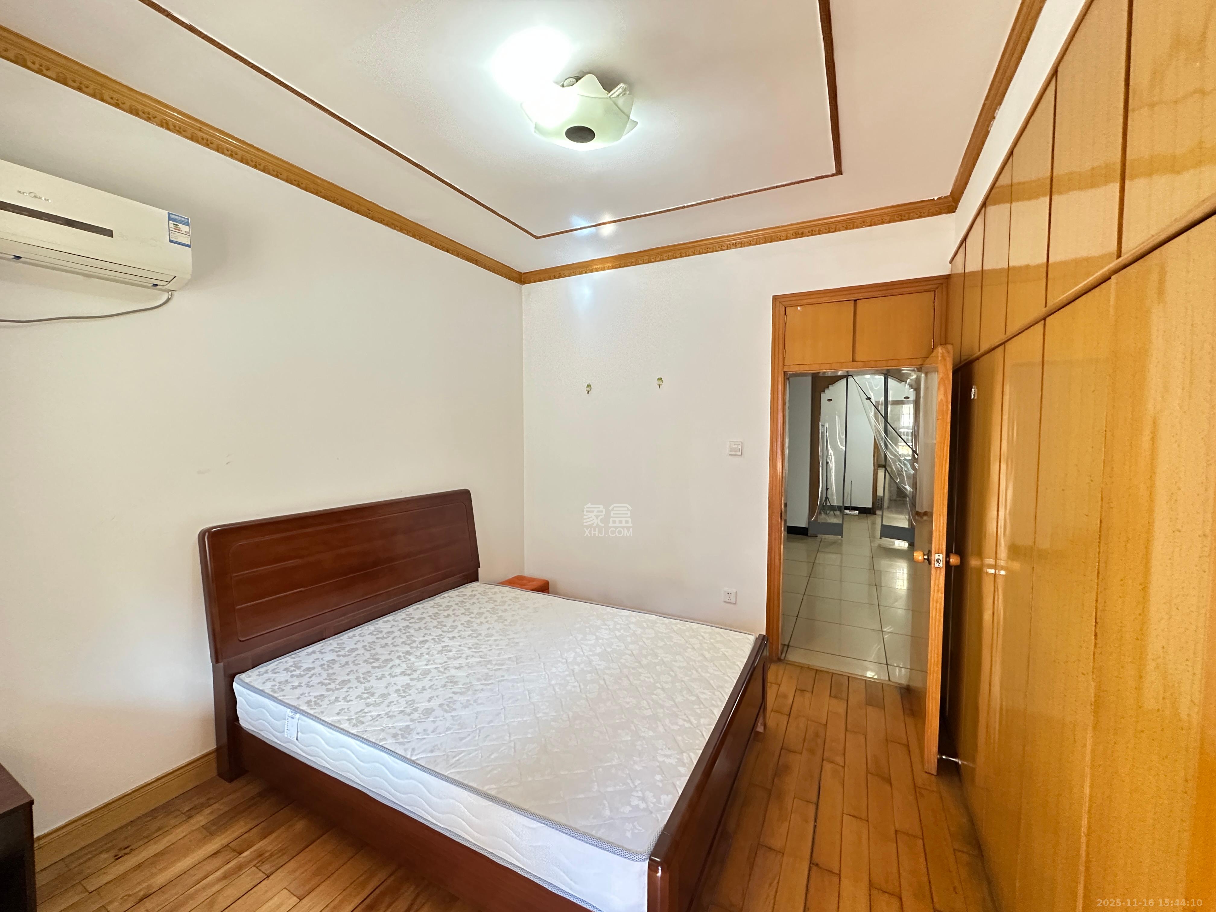 涂家冲社区（涂新小区、农商银行宿舍）  2室2厅1卫    1800.0元/月室内图