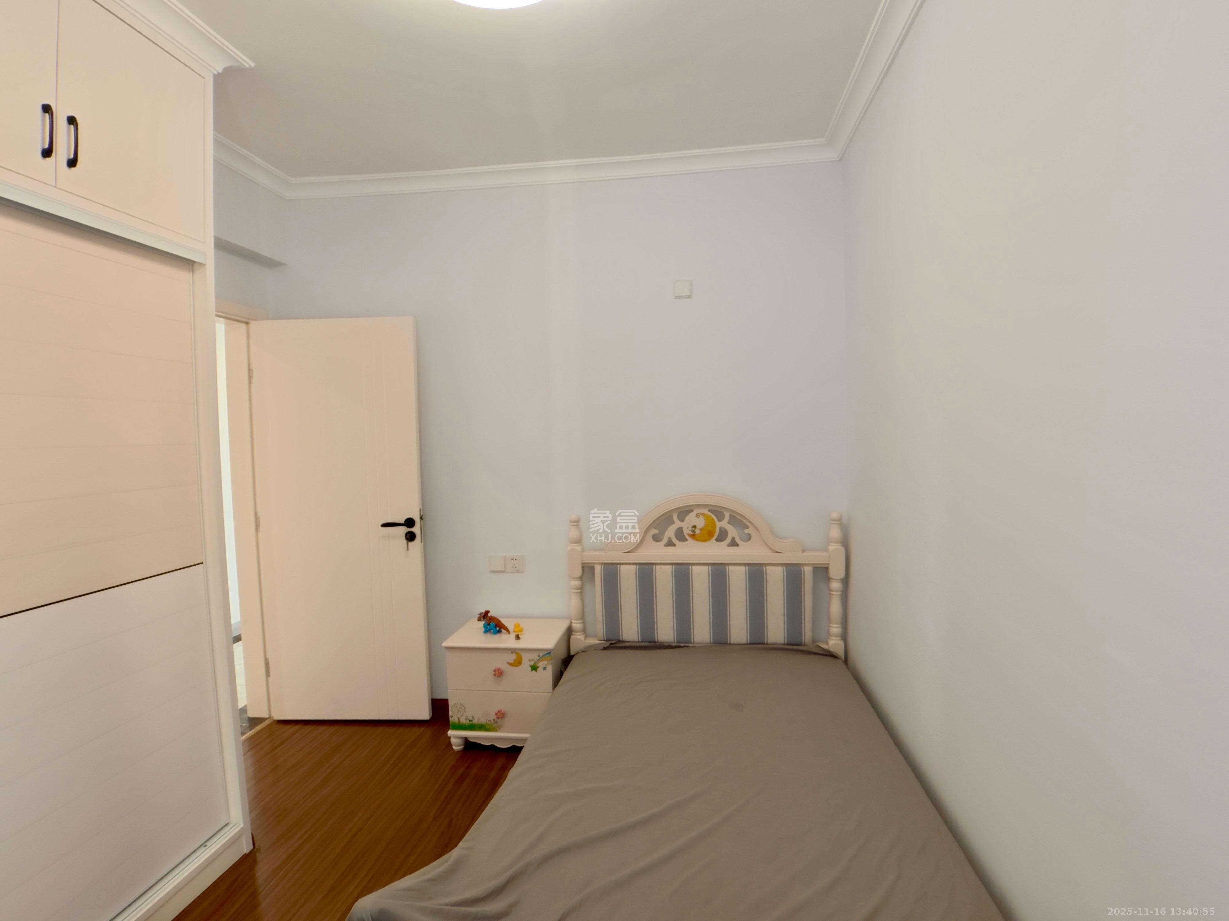 中建芙蓉嘉苑 3室2厅2卫 3000.0元/月 中建芙蓉嘉苑 3室2厅2卫 3000.0元/月室内图