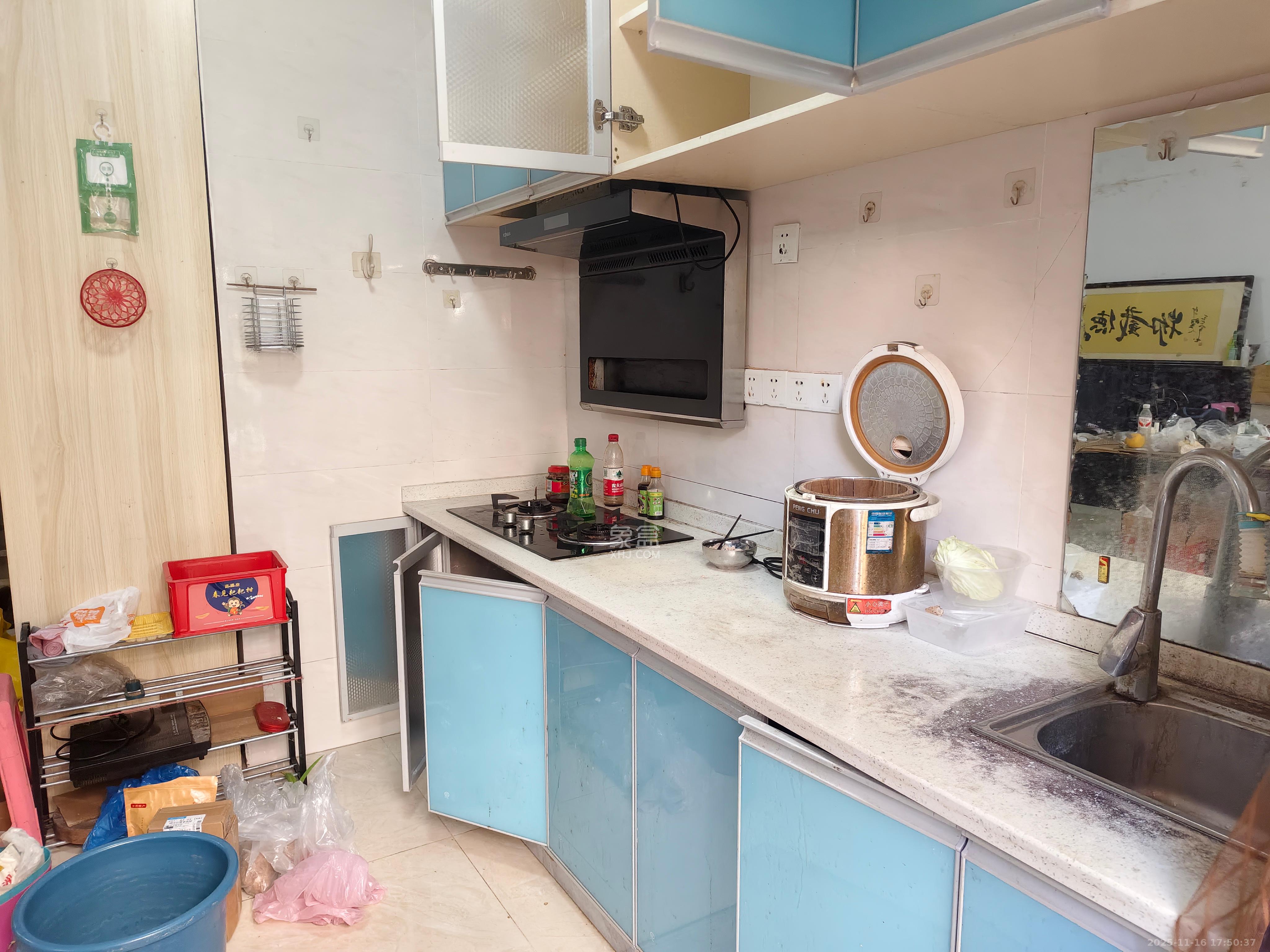 山水湾 1室0厅0卫 800.0元/月 山水湾 1室0厅0卫 800.0元/月室内图