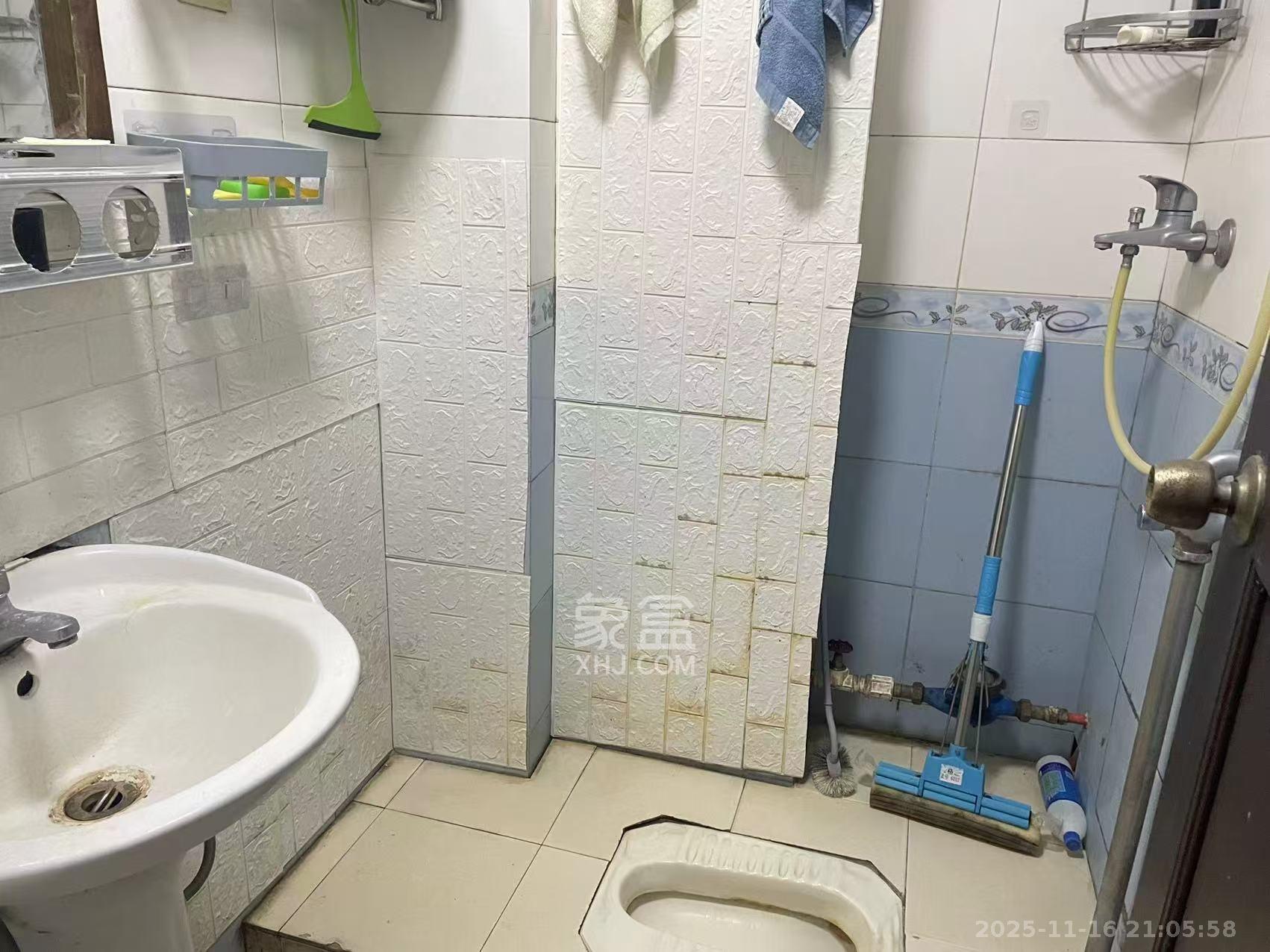 锦华时代  1室1厅1卫    1600.0元/月室内图