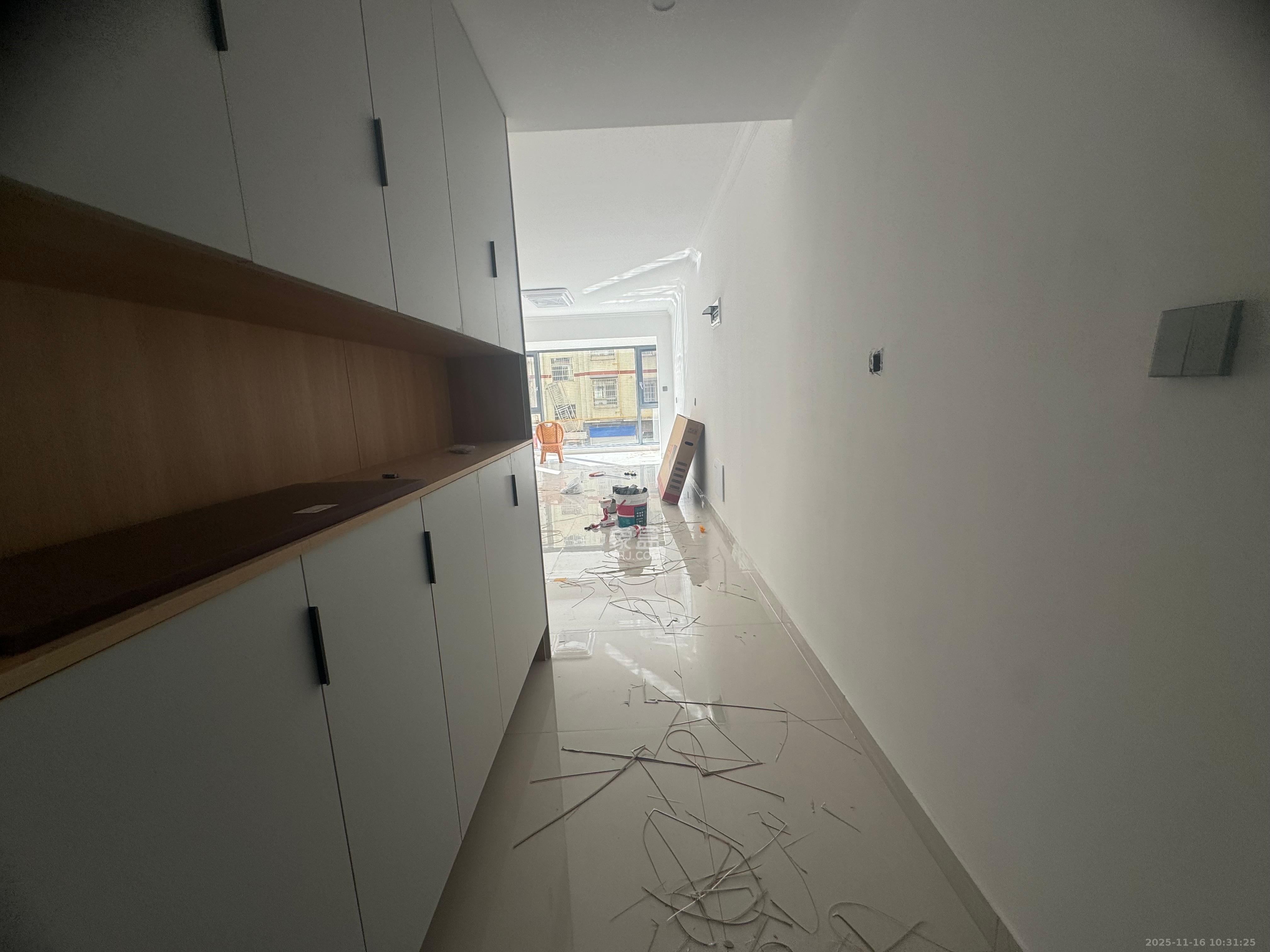 金石蓉园  2室2厅1卫    2400.0元/月室内图