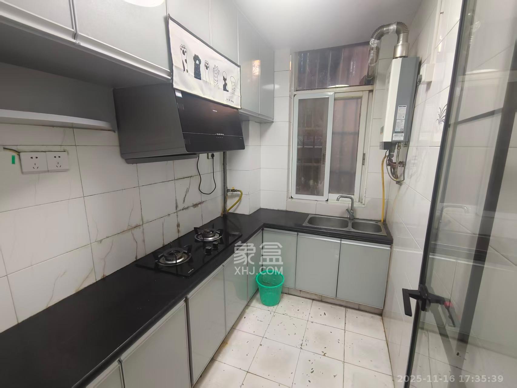 山水人家一二期  1室0厅0卫    1500.0元/月室内图