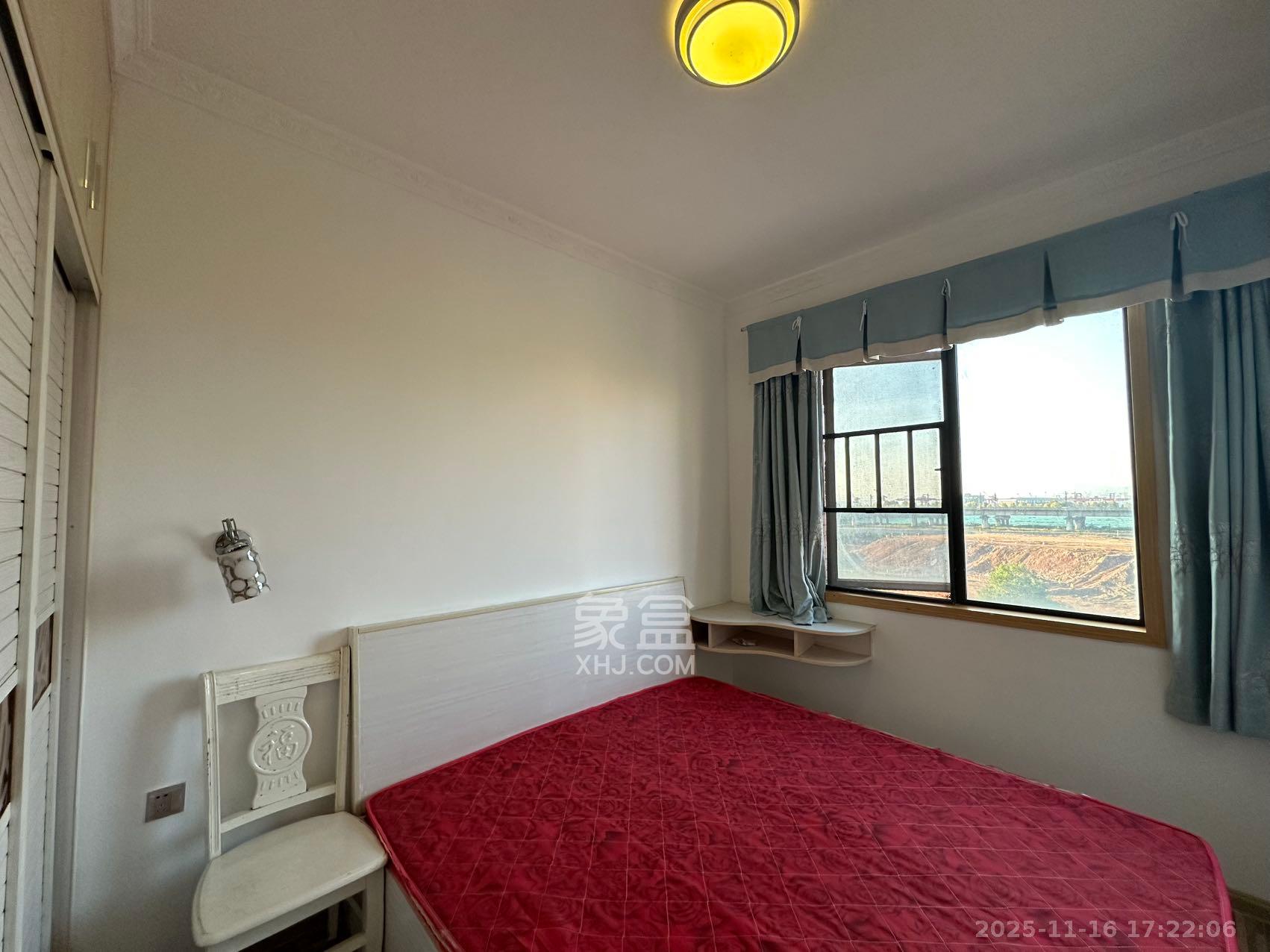 绿地海外滩一期 1室0厅0卫 2000.0元/月 绿地海外滩一期 1室0厅0卫 2000.0元/月室内图