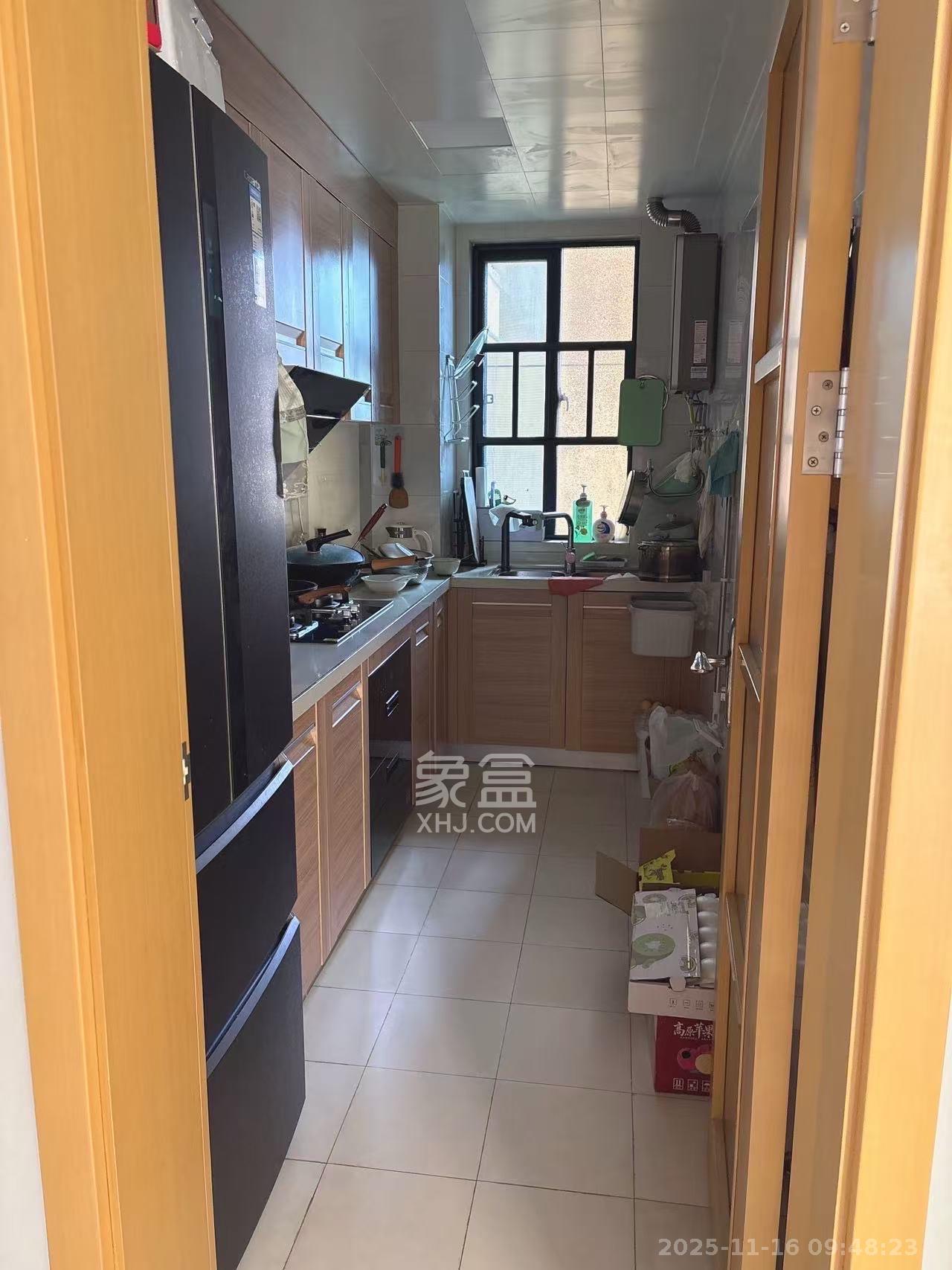 中建璟和城  3室2厅2卫    2800.0元/月室内图