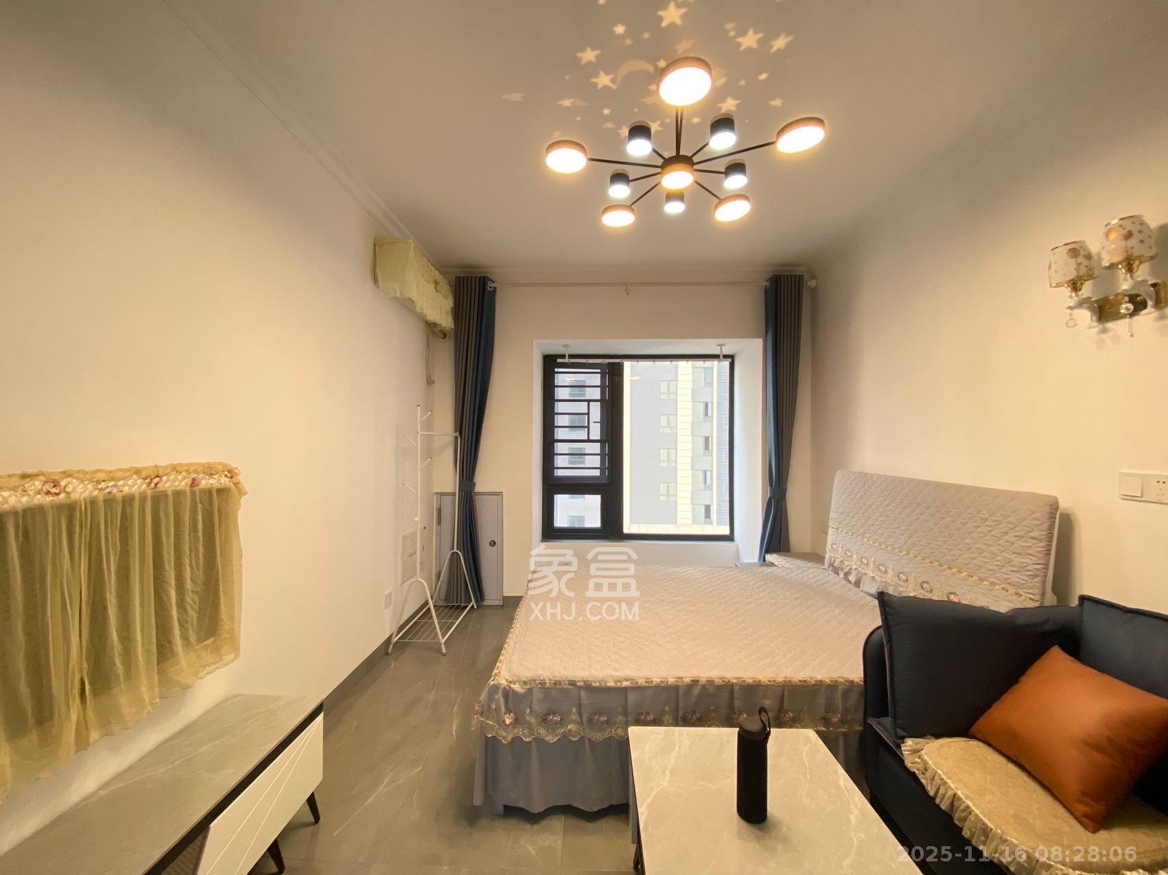 碧桂园城市之光  1室1厅1卫    1600.0元/月