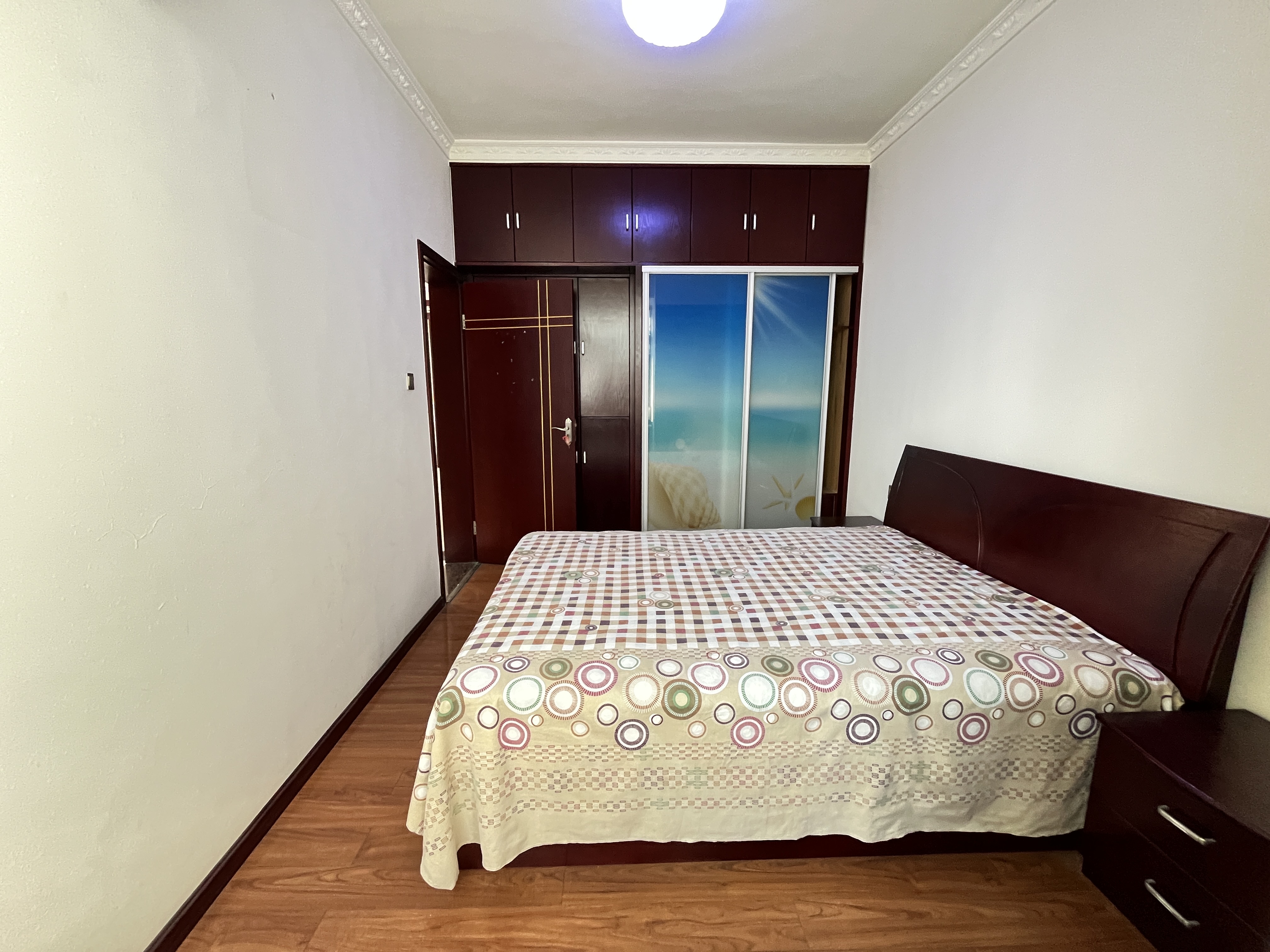 水木华庭 3室2厅2卫 55.8万 水木华庭 3室2厅2卫 55.8万客厅