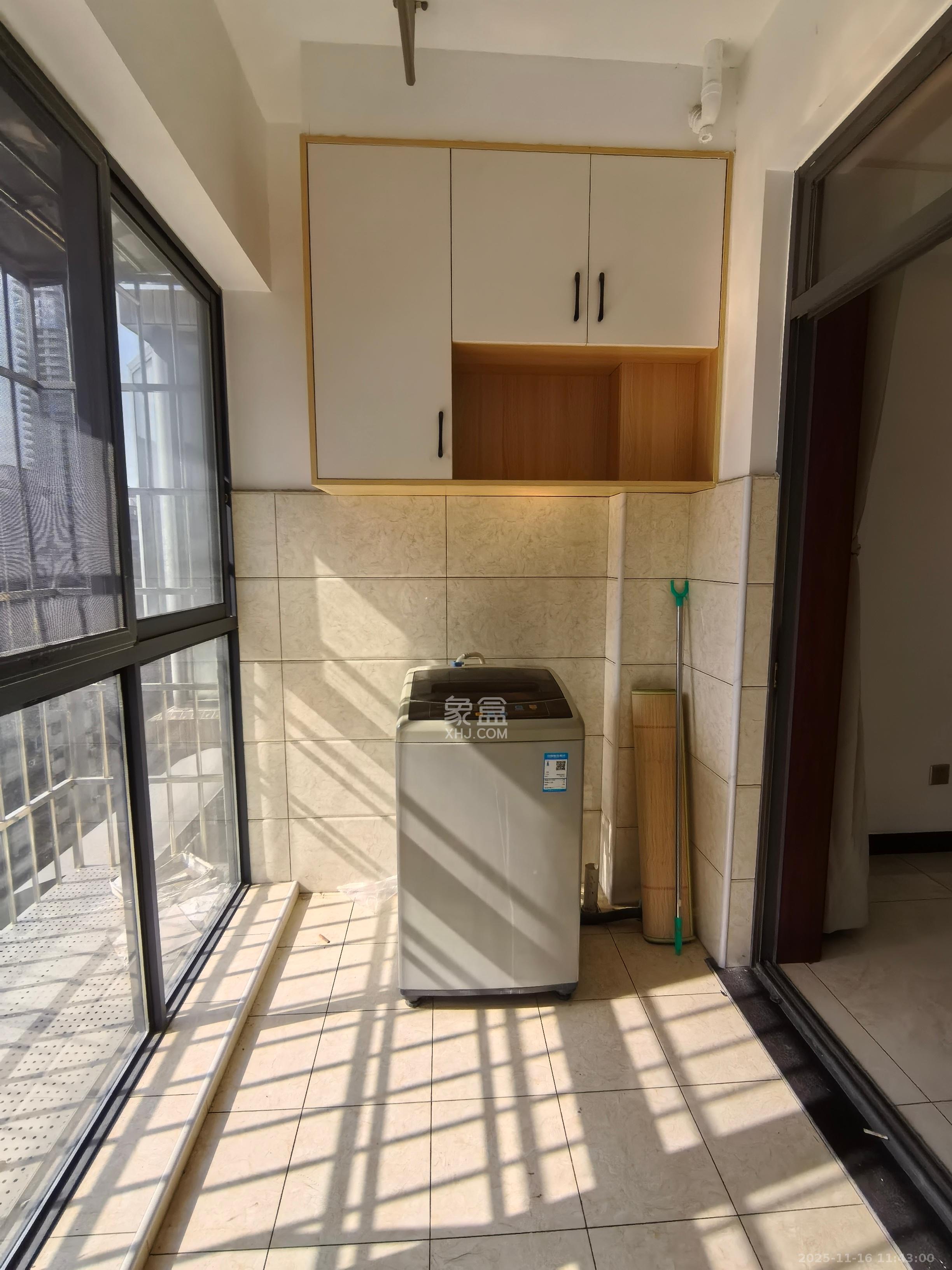 茶山馨苑  3室2厅1卫    2600.0元/月室内图