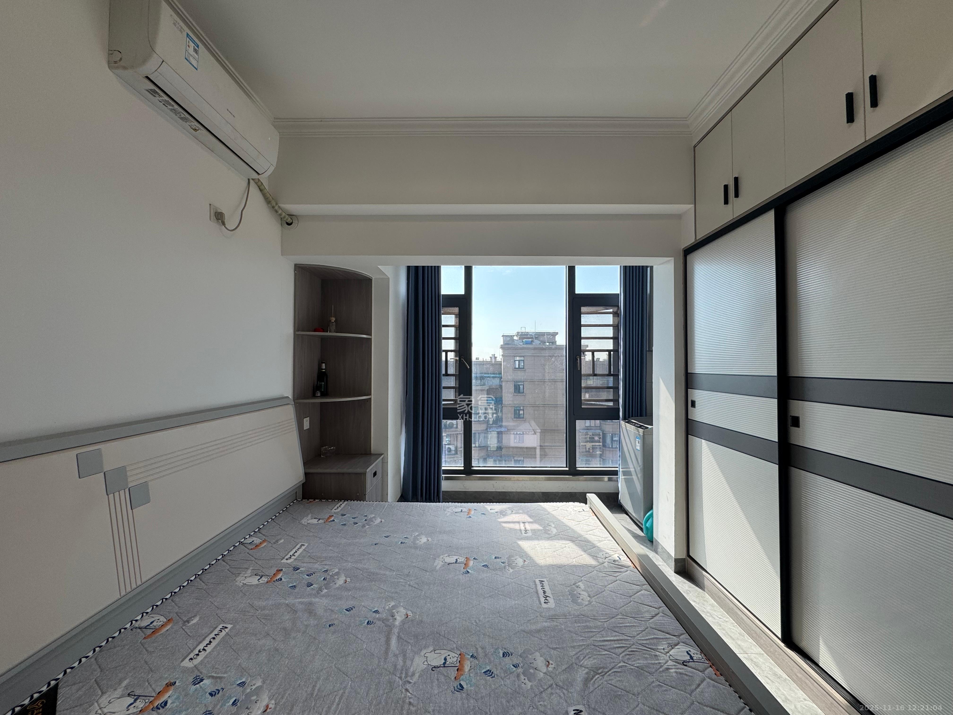 嘉雨兴园  1室1厅1卫    1600.0元/月室内图