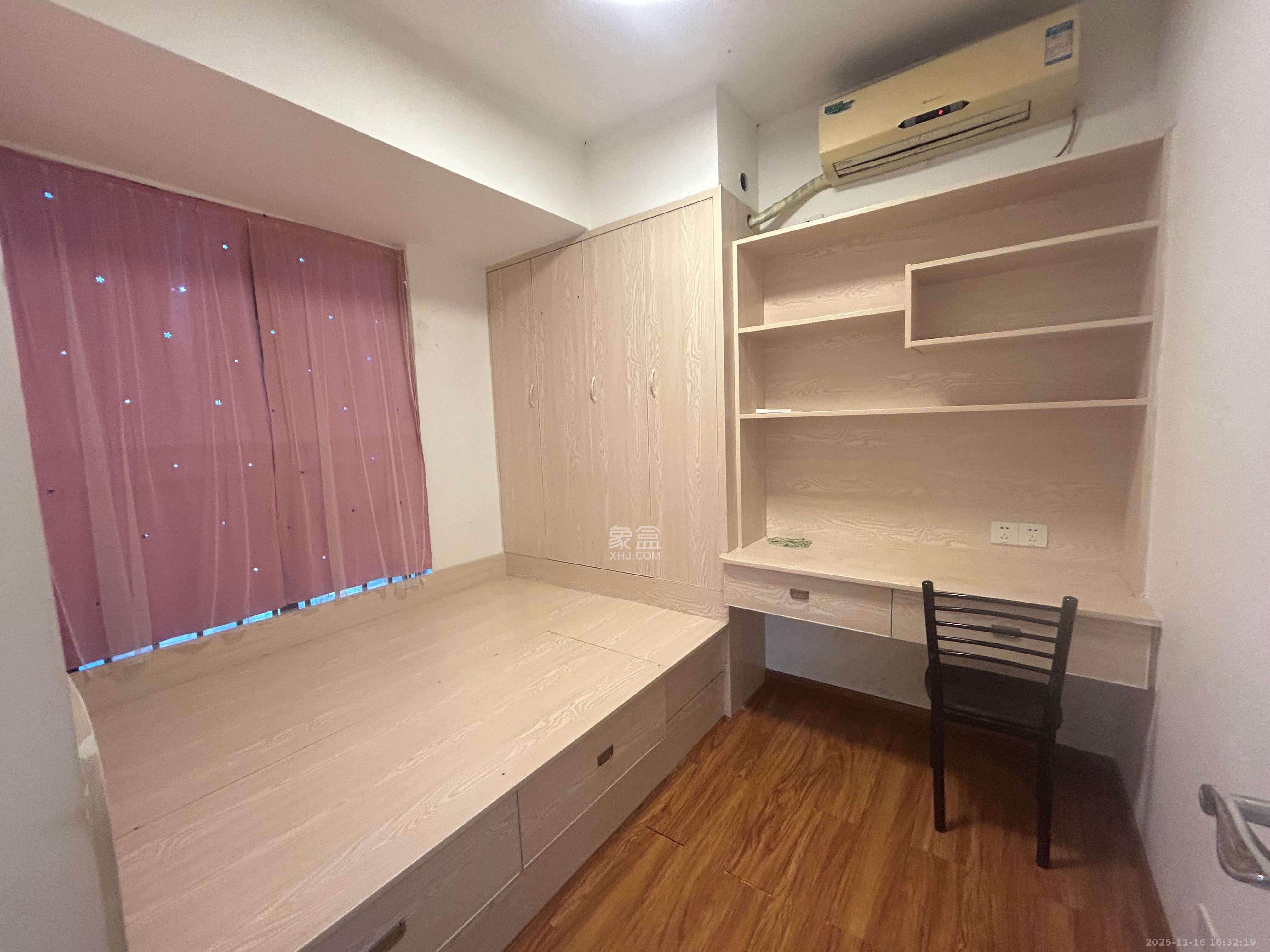 方略城市广场  3室2厅1卫    2200.0元/月室内图