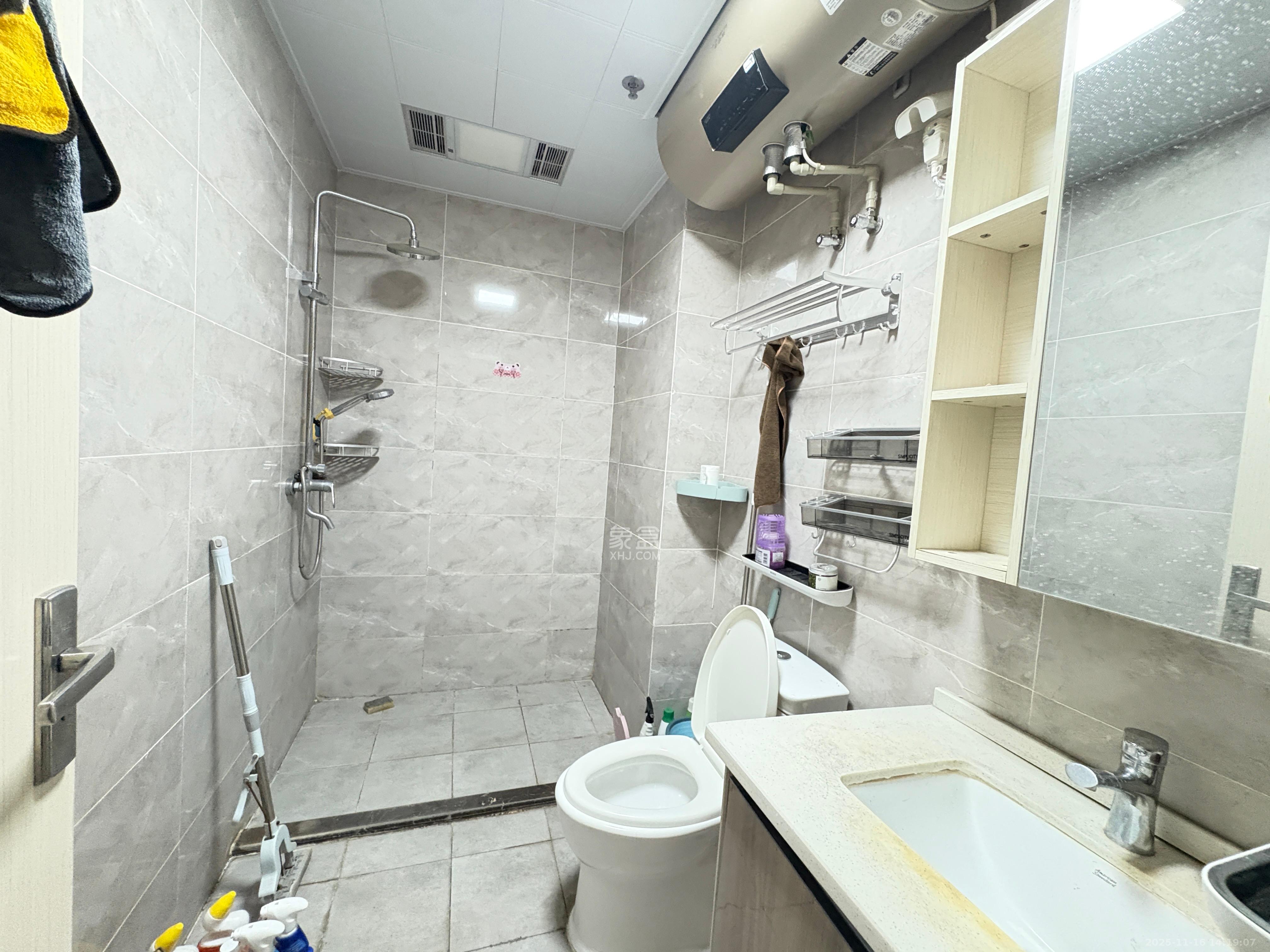 和顺洋湖壹号  1室1厅1卫    2000.0元/月室内图