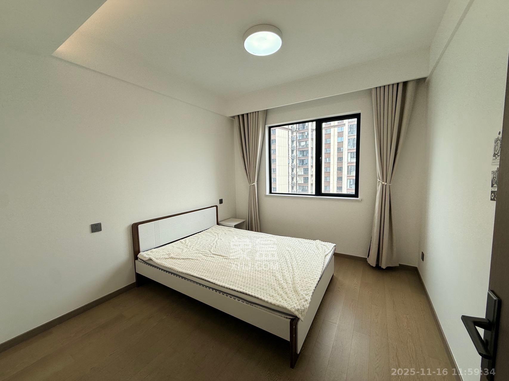 金富湘江悦城  4室2厅2卫    3000.0元/月室内图