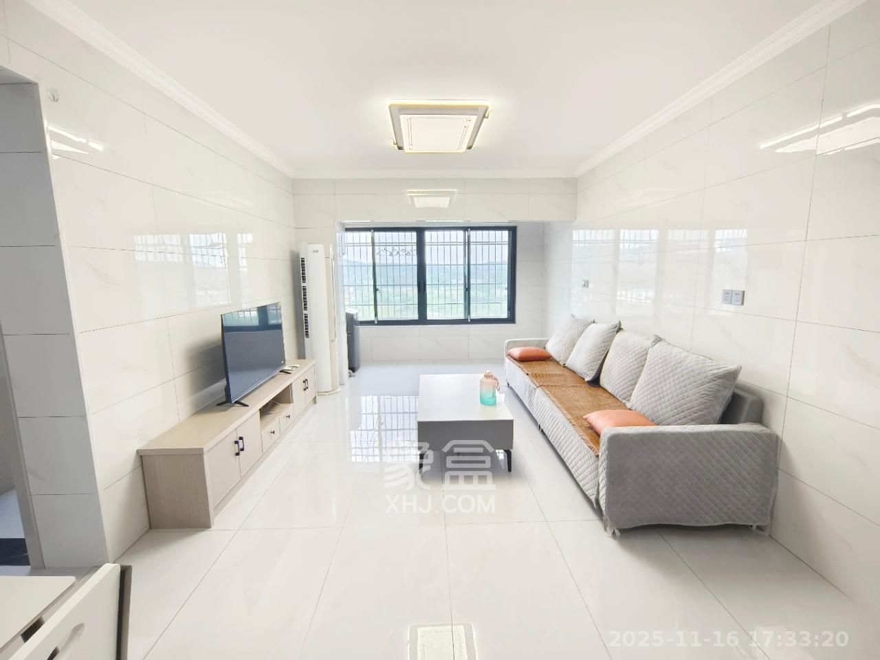 坪山家园  2室1厅1卫    1850.0元/月室内图