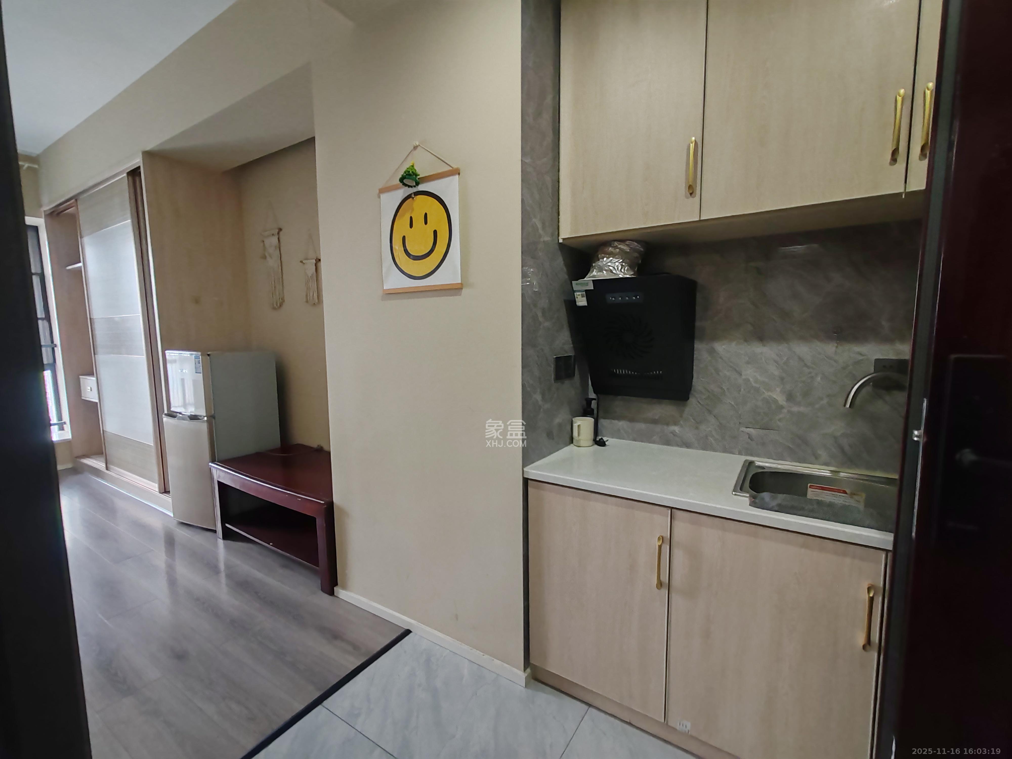 中云公寓 1室0厅0卫 1600.0元/月 中云公寓 1室0厅0卫 1600.0元/月室内图